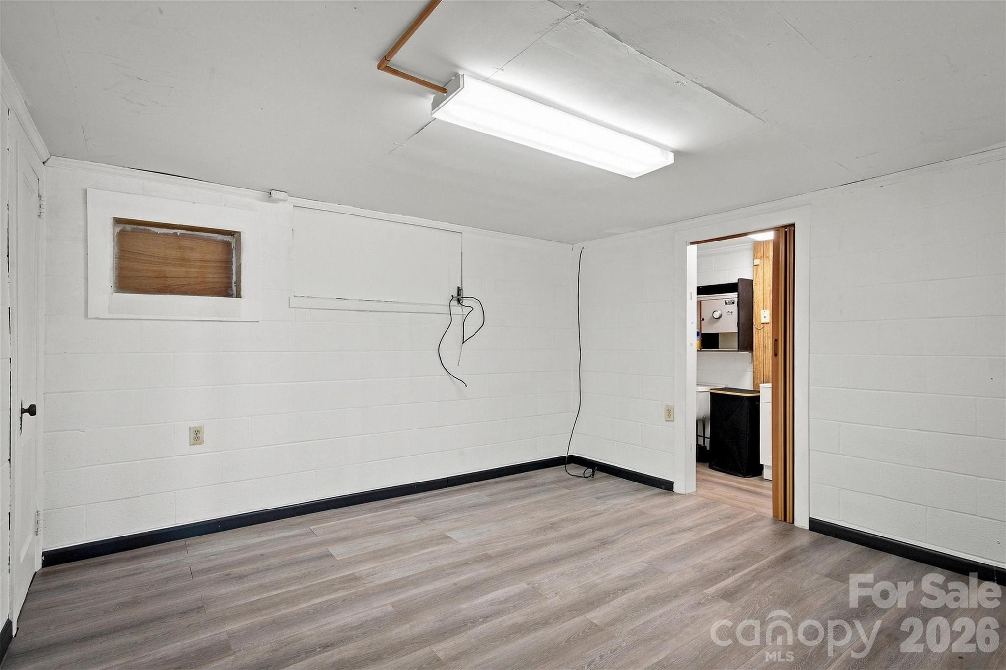 Single Family Residence at 4928 Northcrest Street, Claremont, photo 11 of 32