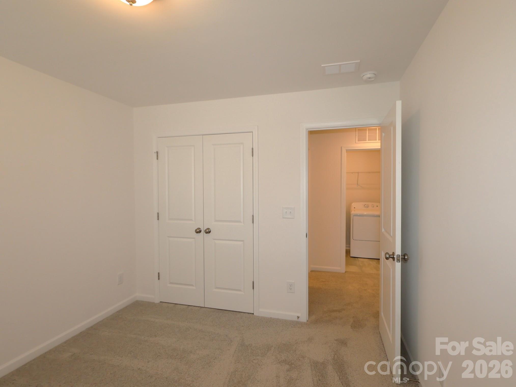Secondary bedroom - 410 Hendley Drive, York