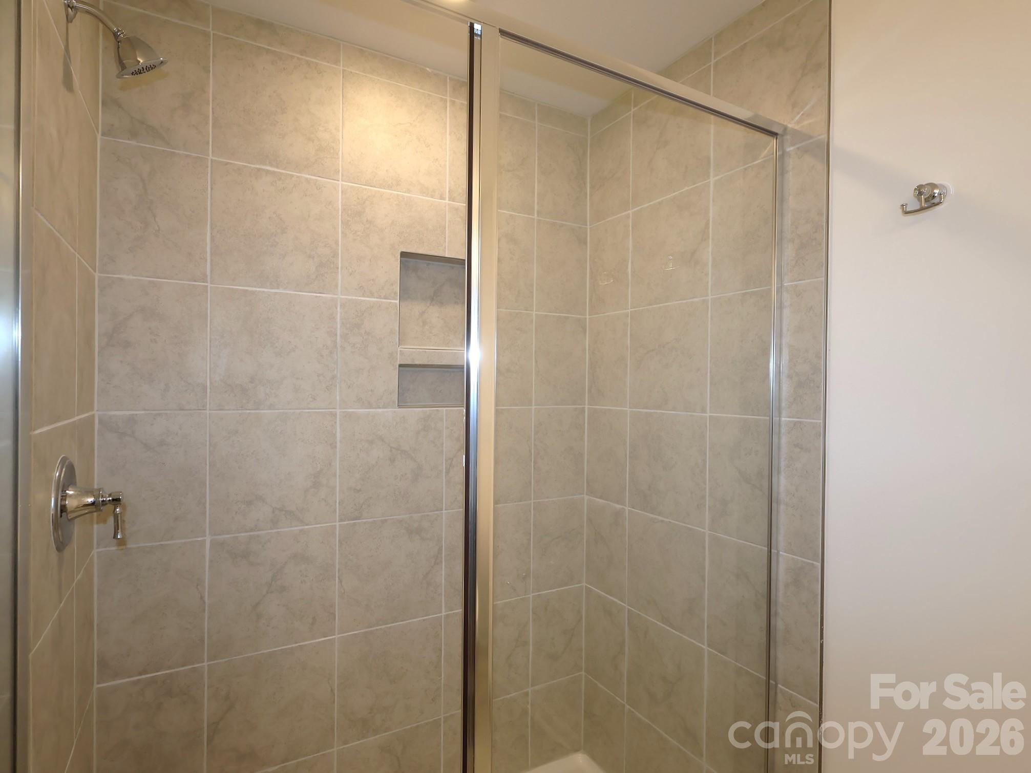 Owner's suite - 410 Hendley Drive, York