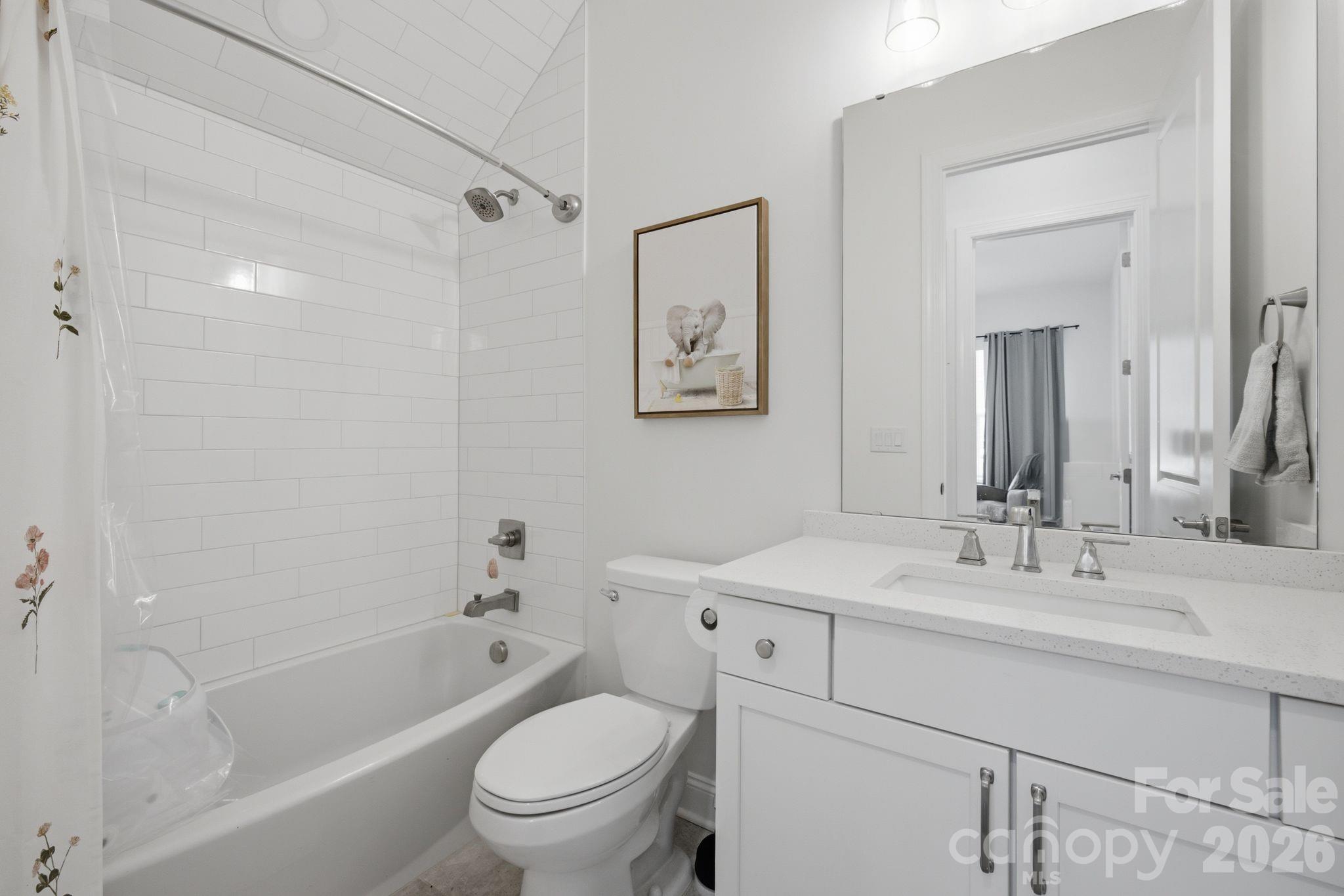 Single Family Residence at 4532 Stellata Loop, Sherrills Ford, photo 6 of 34