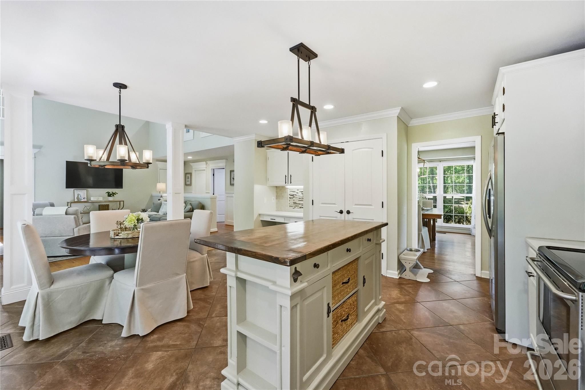 Single Family Residence at 2505 Mountain Folk Lane, Waxhaw, photo 21 of 48