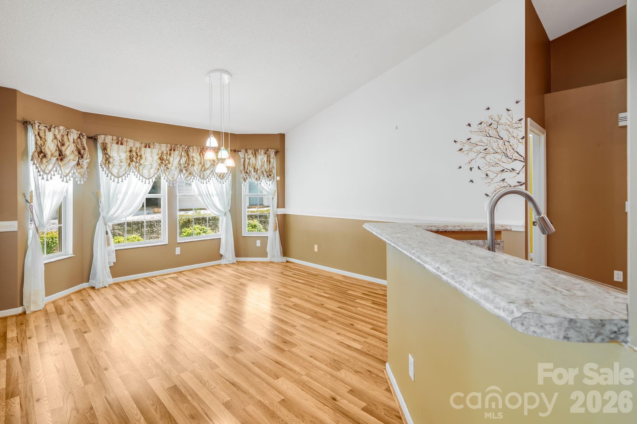 Single Family Residence at 225 Arbor Lane, Hendersonville, photo 12 of 43