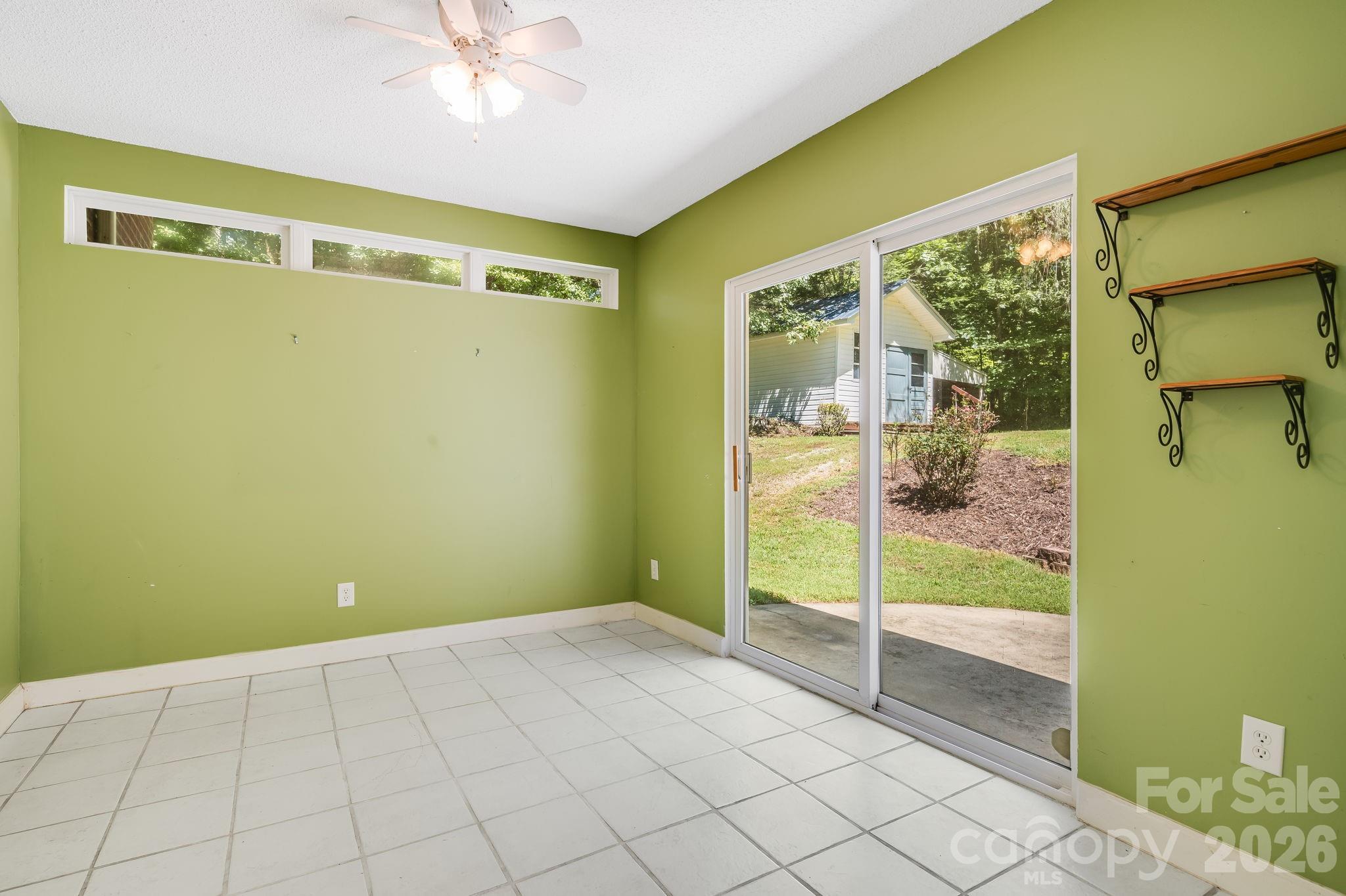 Single Family Residence at 225 Arbor Lane, Hendersonville, photo 31 of 43