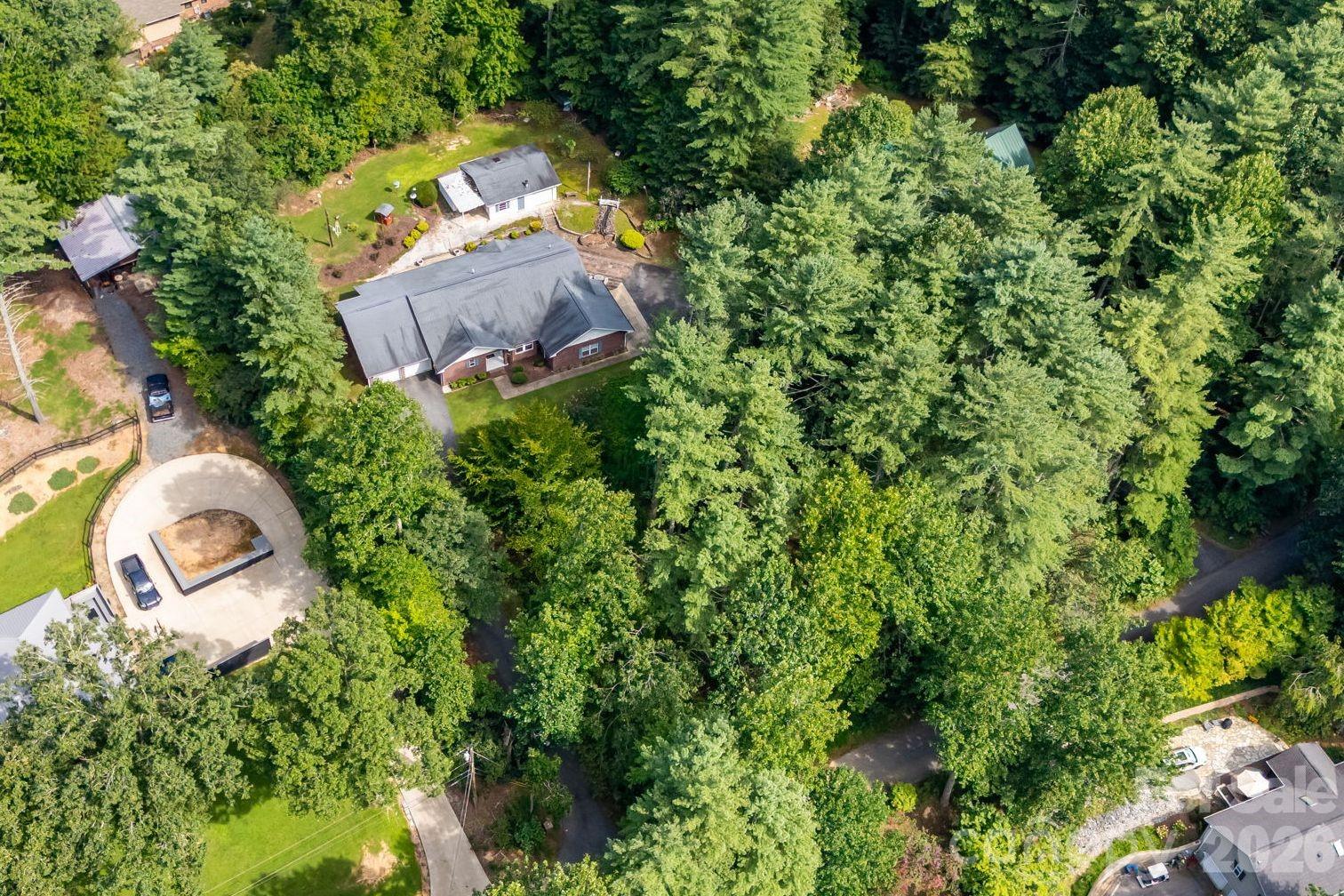 Single Family Residence at 225 Arbor Lane, Hendersonville, photo 43 of 43