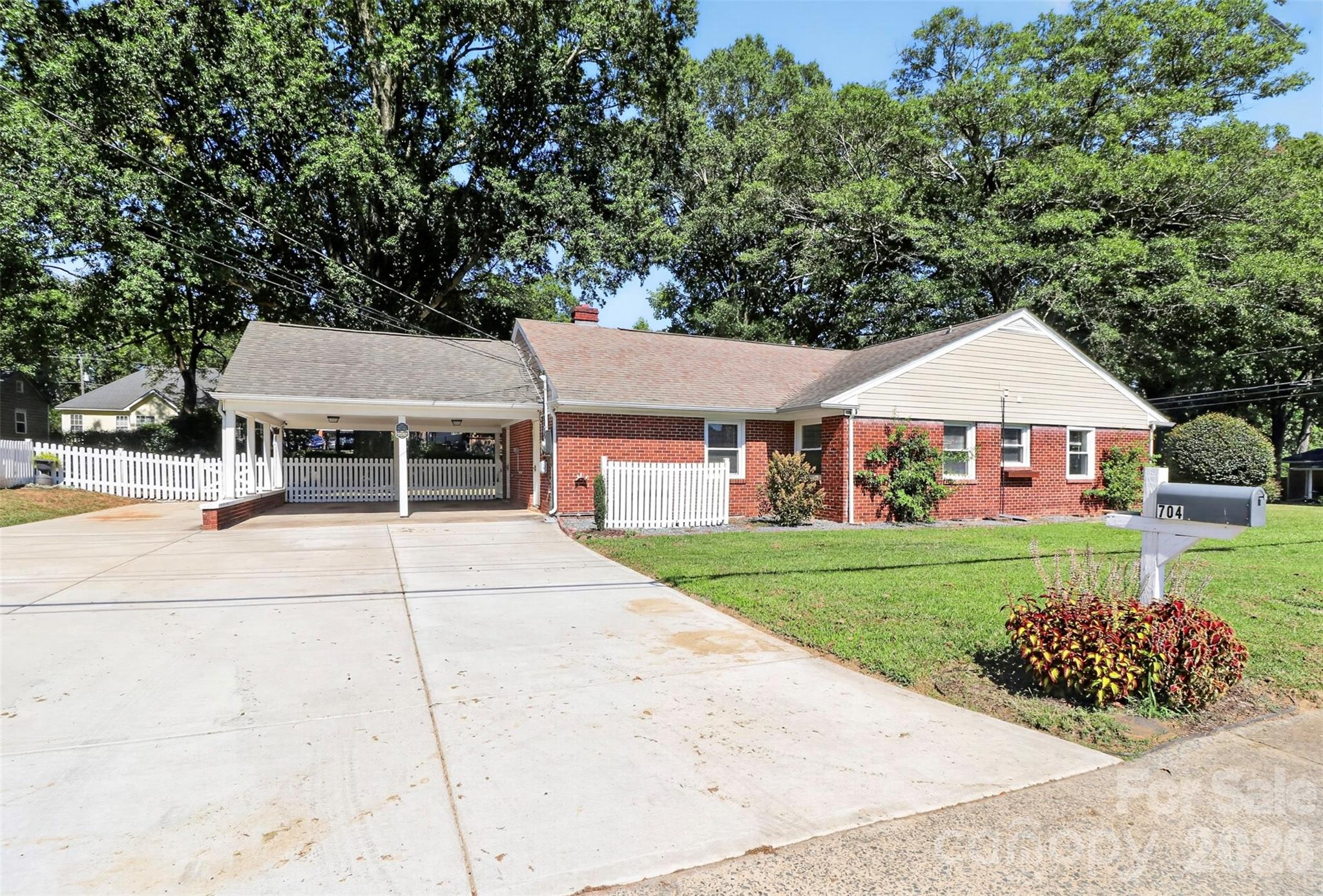 Street View Carport - 704 Lancaster Avenue, Monroe