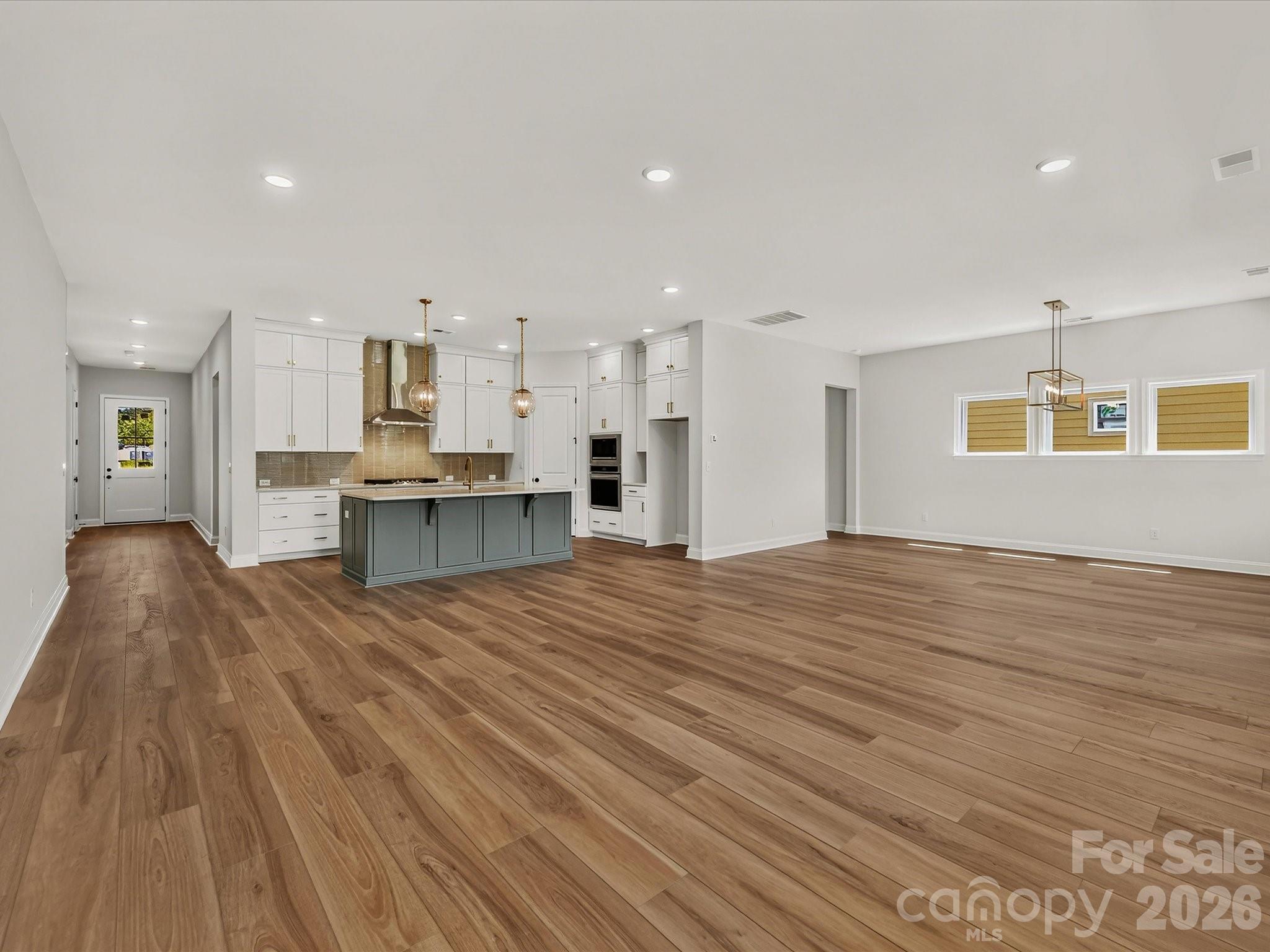Single Family Residence at 552 Cape Cod Way, Rock Hill, photo 11 of 29