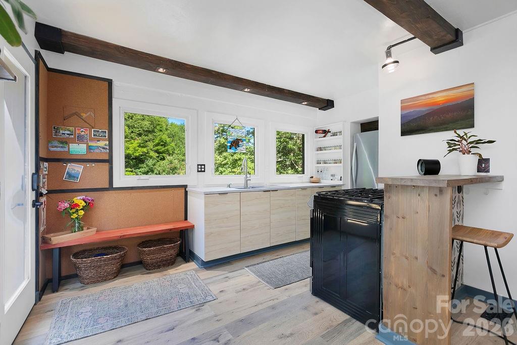 Bright Kitchen - 354 King Road, Pisgah Forest