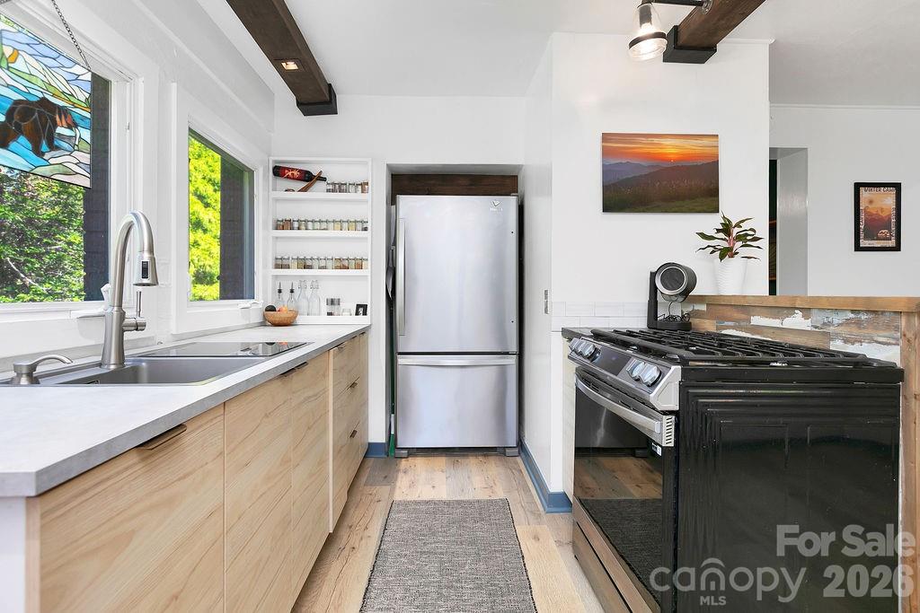 Gas Stove - 354 King Road, Pisgah Forest