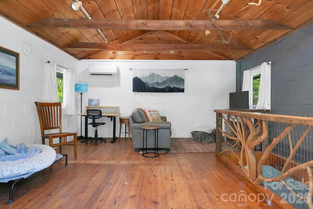 Cottae/Studio - 354 King Road, Pisgah Forest