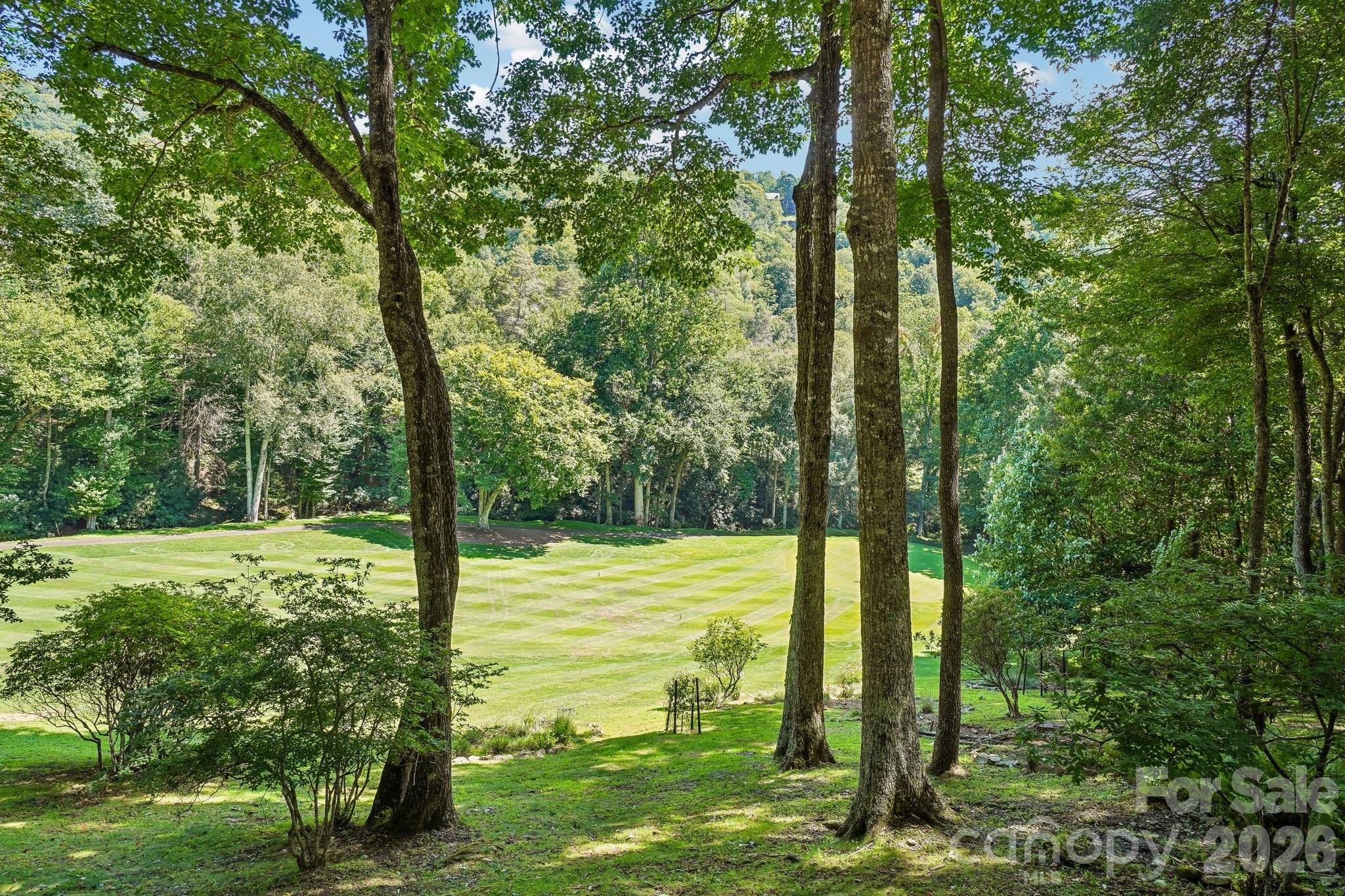 Golf Course Views - 311 Wonderly Lane, Mars Hill
