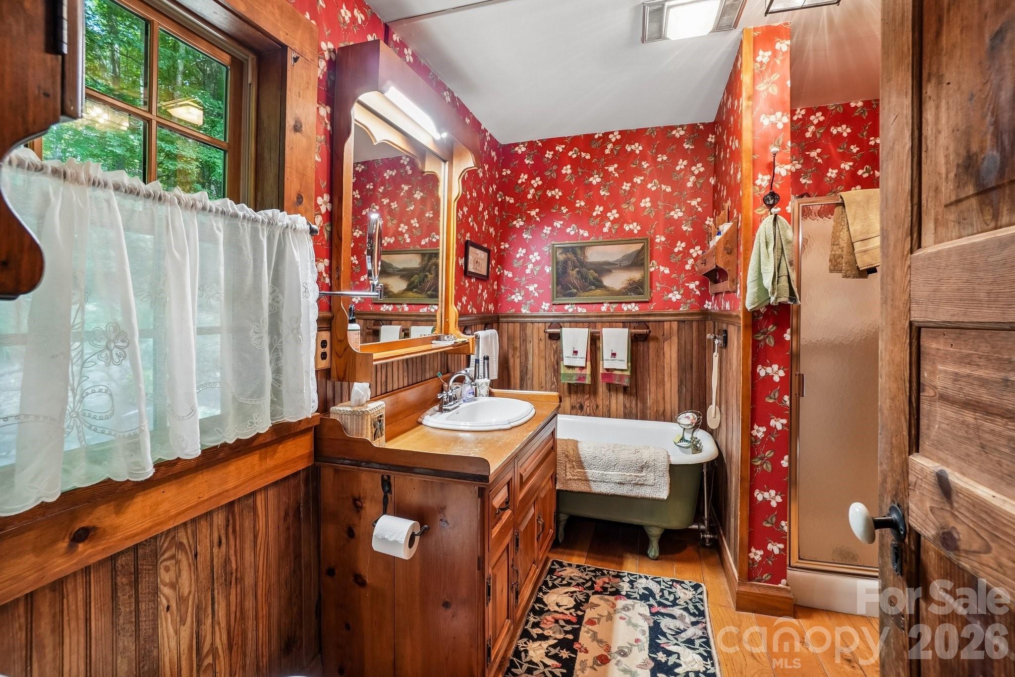 Claw Foot Tub and Shower - 311 Wonderly Lane, Mars Hill