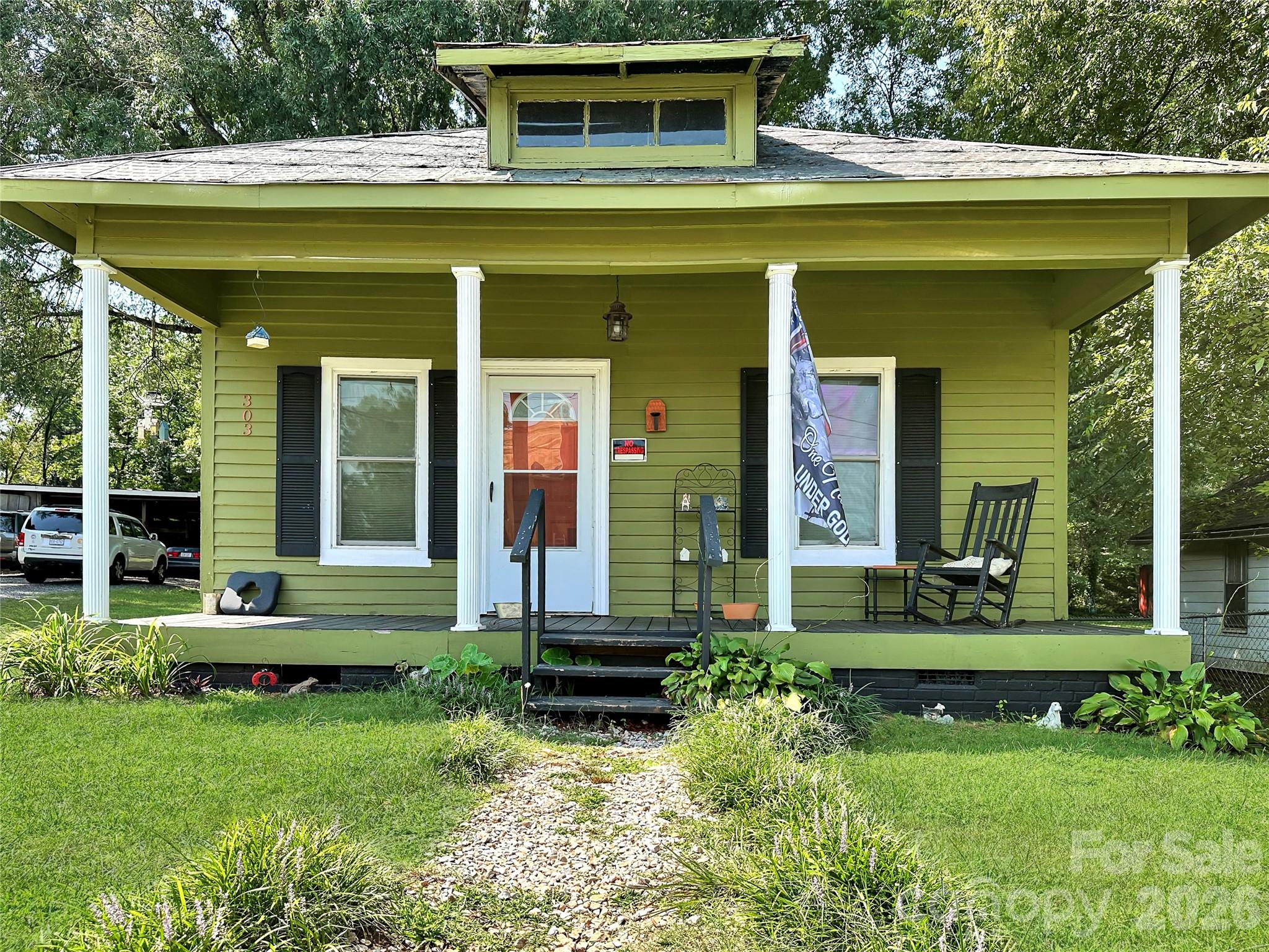 303 W B Street