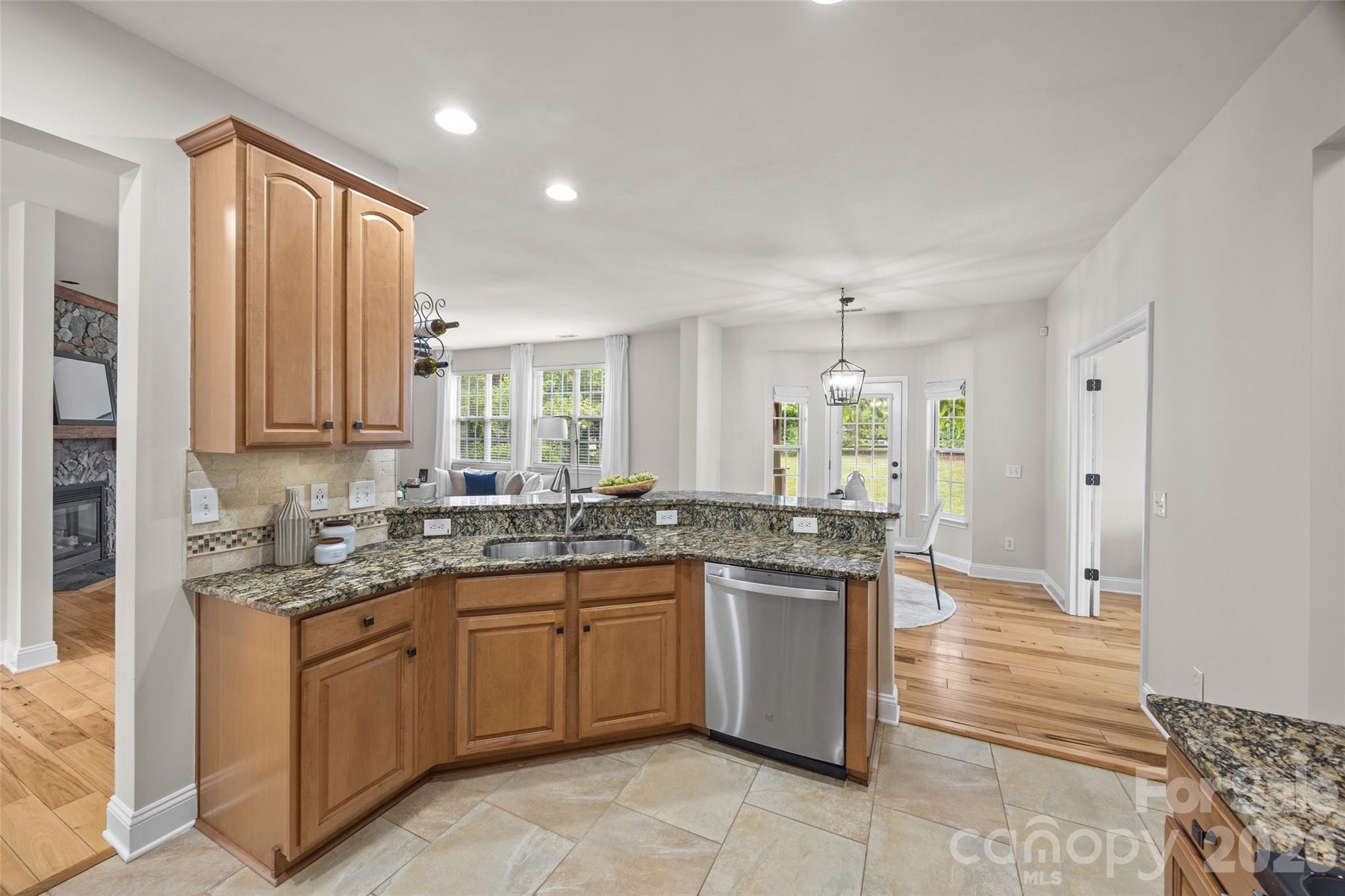 Kitchen - 9118 Spratt Lane, Waxhaw