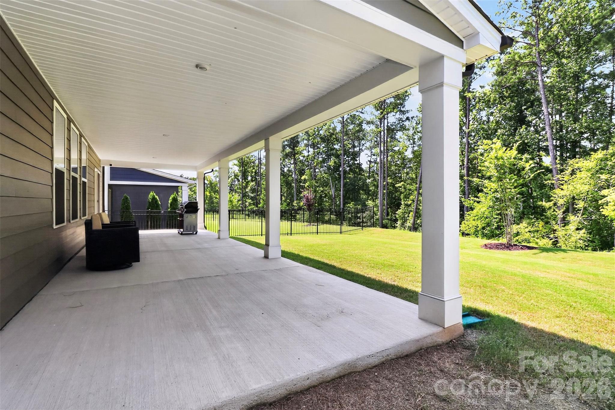 Rear covered patio - 235 Supernova Drive, York