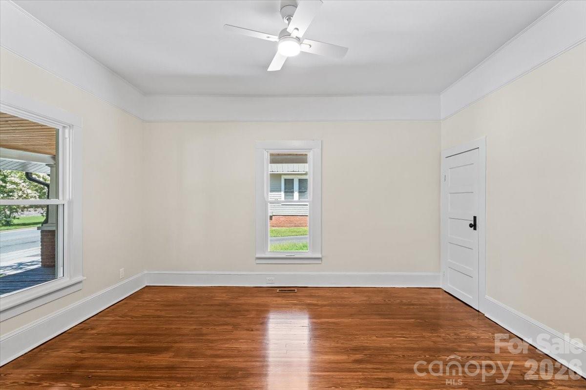 Single Family Residence at 317 S Ridge Avenue, Kannapolis, photo 24 of 47