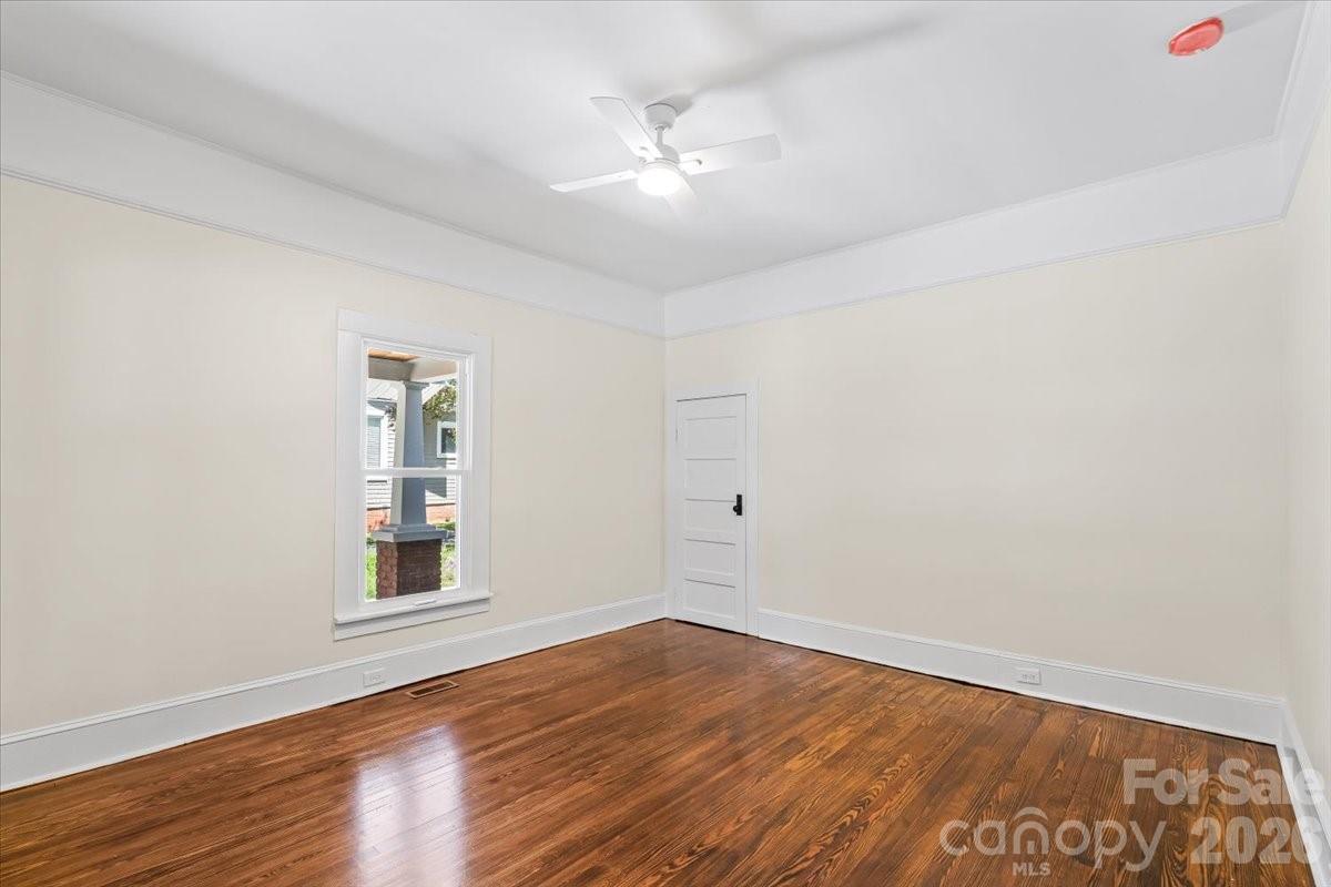 Single Family Residence at 317 S Ridge Avenue, Kannapolis, photo 23 of 47
