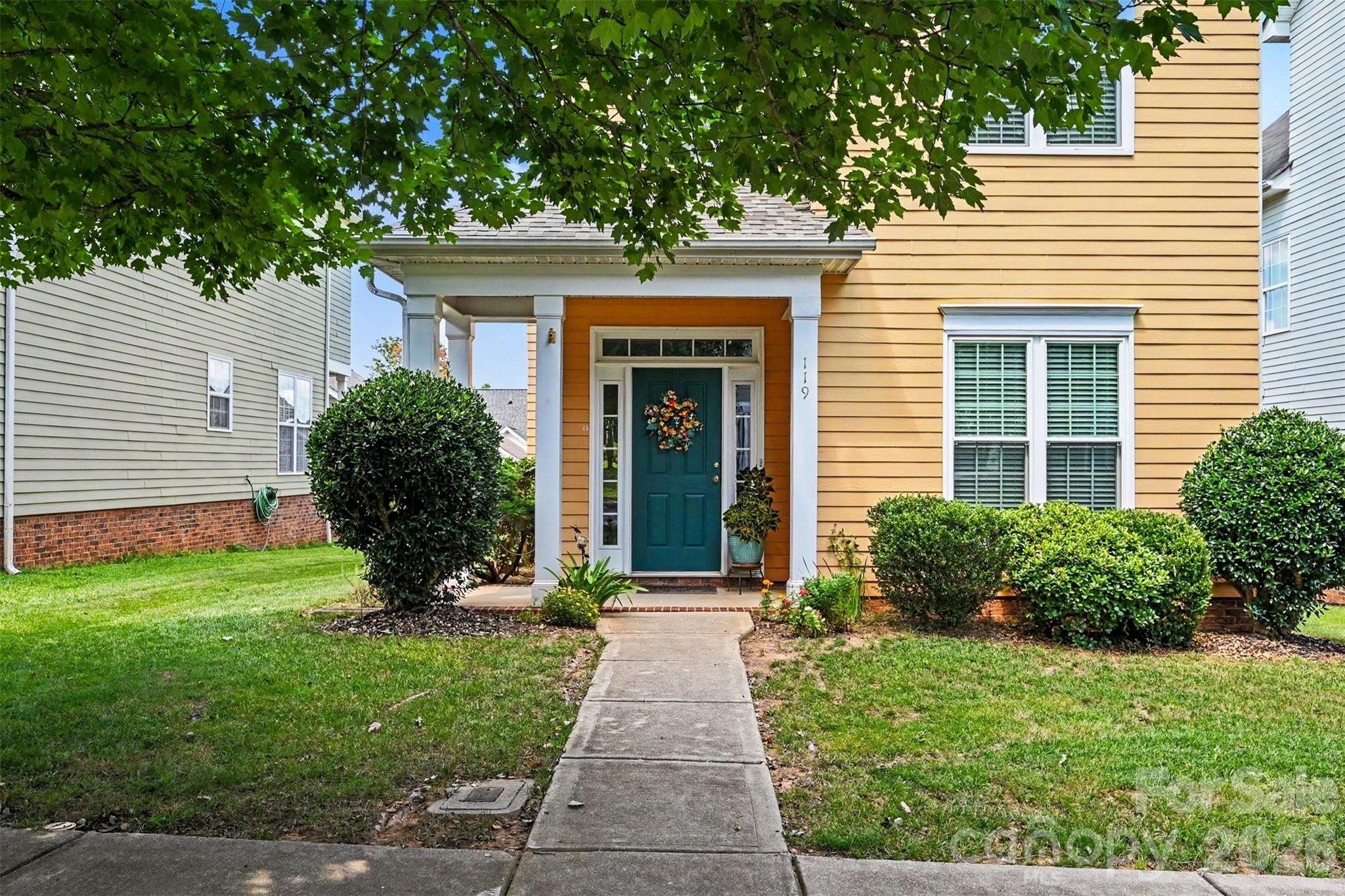 Single Family Residence at 119 E Decatur Avenue, Mooresville, photo 4 of 34