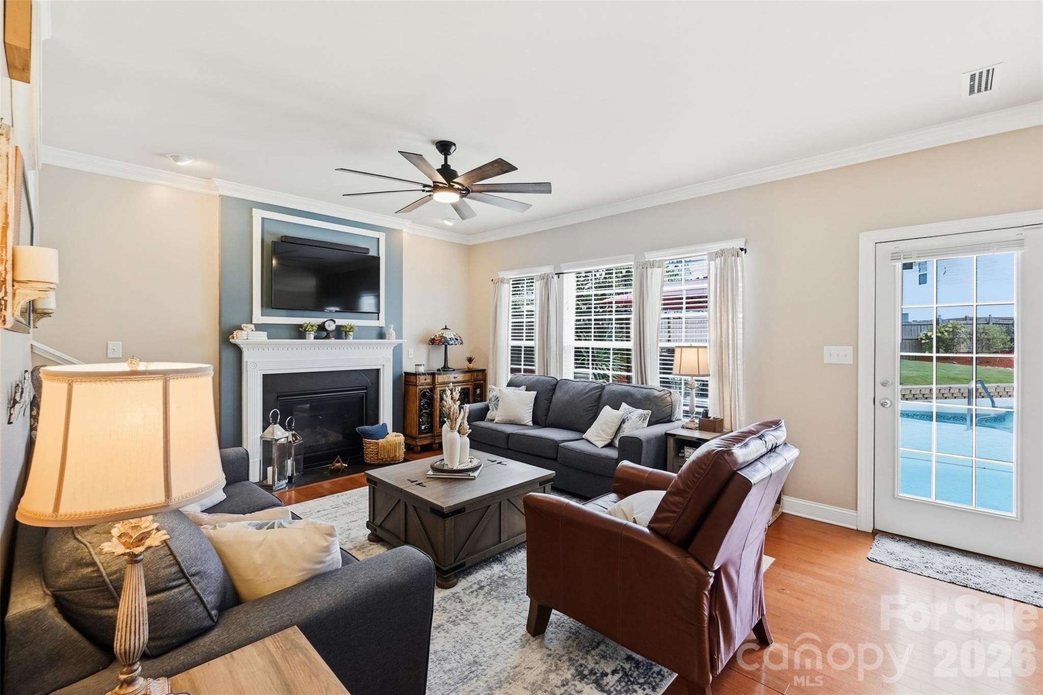 Single Family Residence at 6511 Fieldstone Manor Drive, Matthews, photo 10 of 32