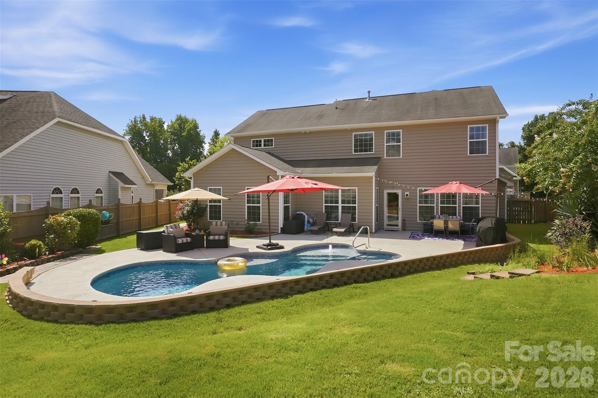 Single Family Residence at 6511 Fieldstone Manor Drive, Matthews, photo 30 of 32