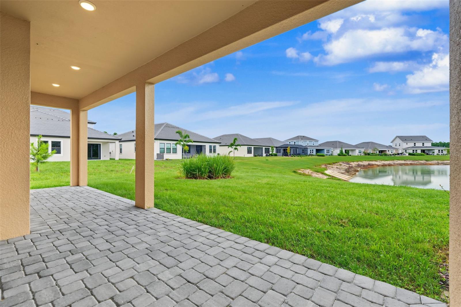 Single Family Residence at 2302 LONE TREE BEND, ZEPHYRHILLS, photo 23 of 24