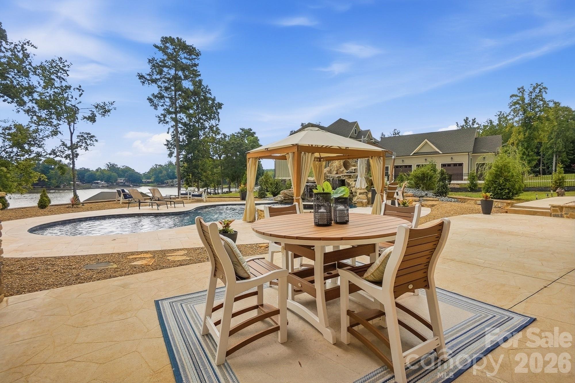 Single Family Residence at 1920 Marlin Drive, Lake Wylie, photo 11 of 48