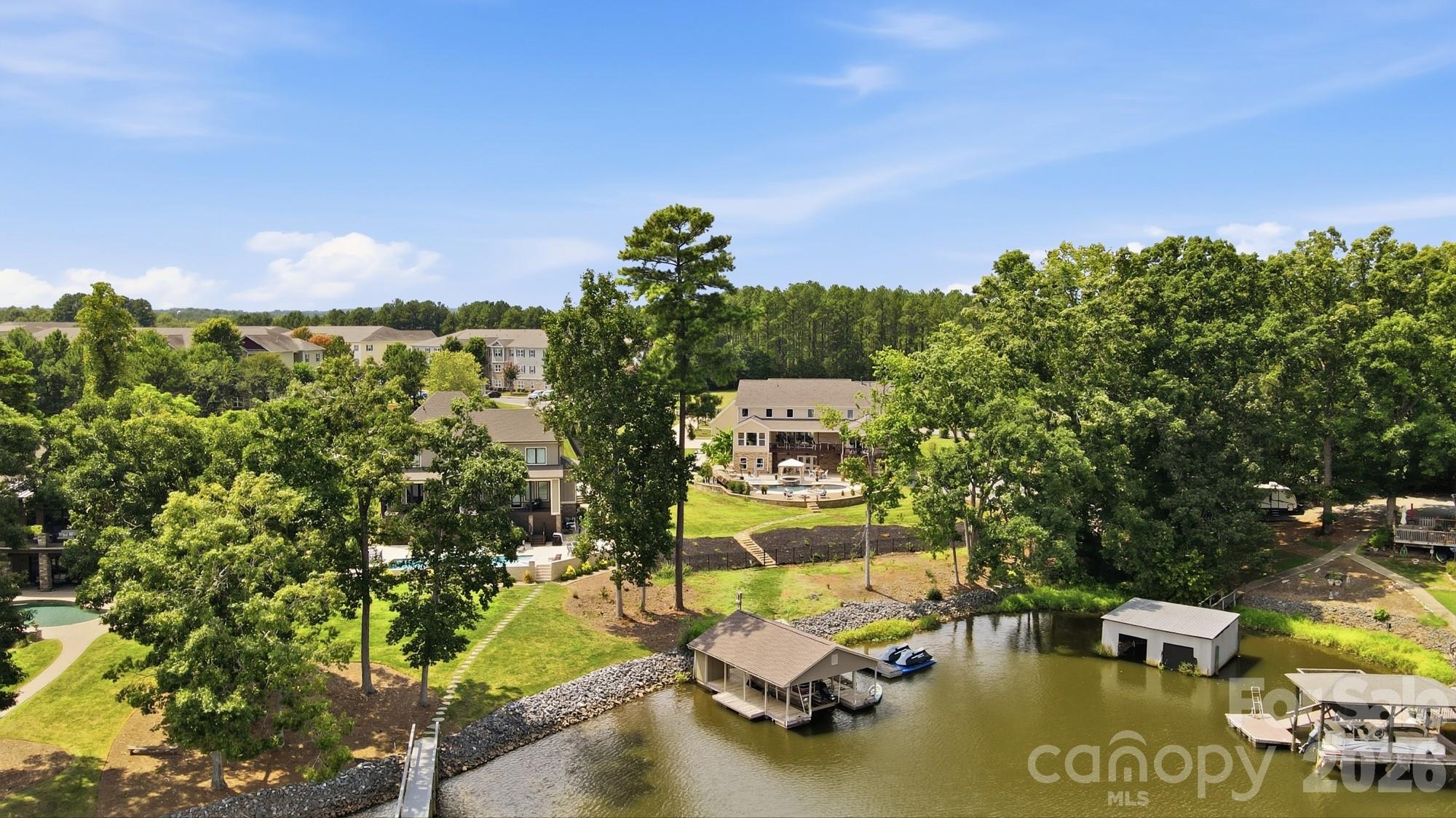 Single Family Residence at 1920 Marlin Drive, Lake Wylie, photo 14 of 48