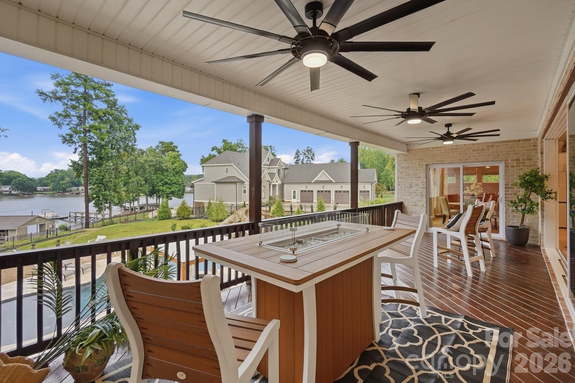 Single Family Residence at 1920 Marlin Drive, Lake Wylie, photo 21 of 48