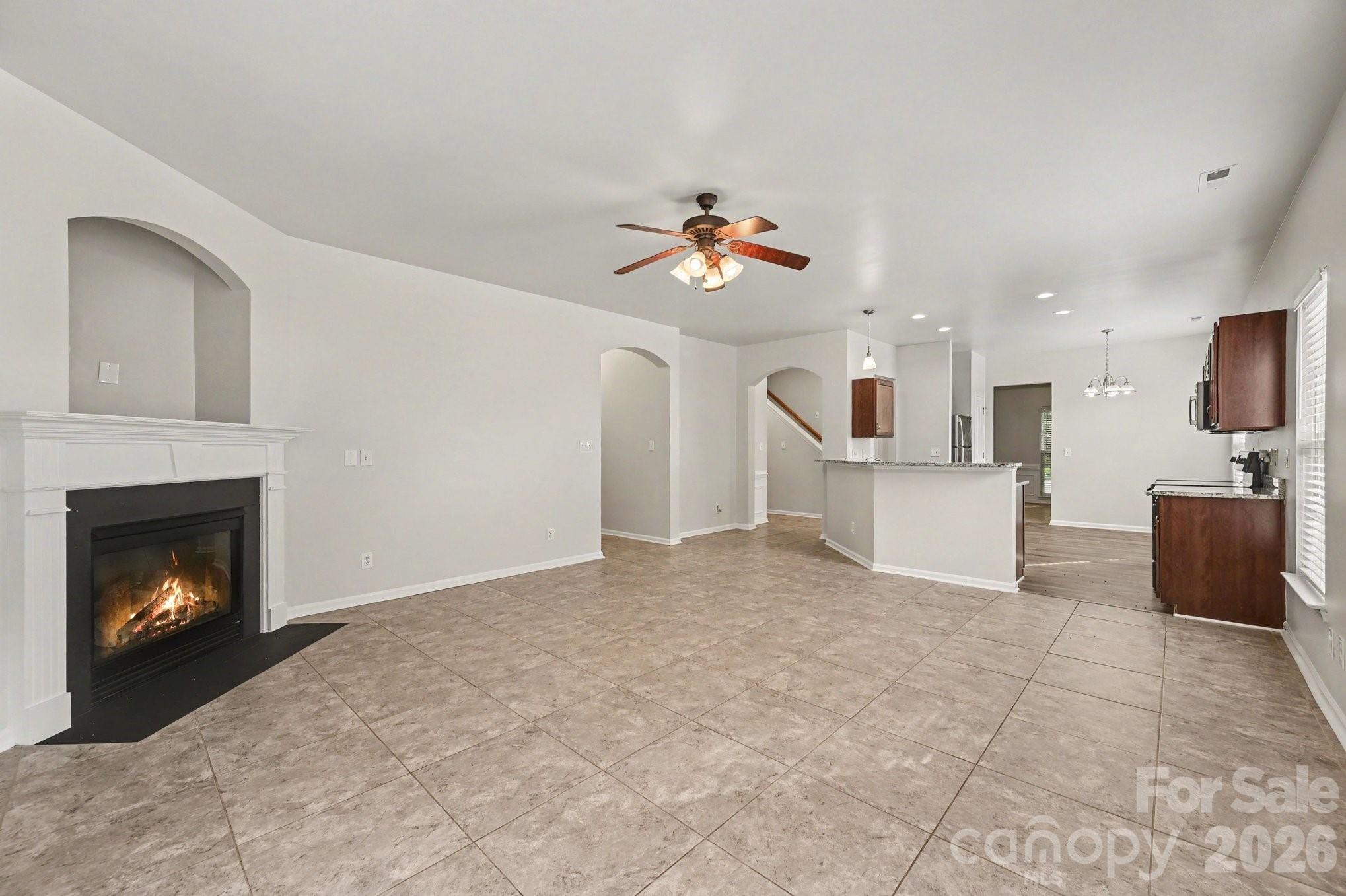 Single Family Residence at 400 Amersham Lane, Waxhaw, photo 8 of 23