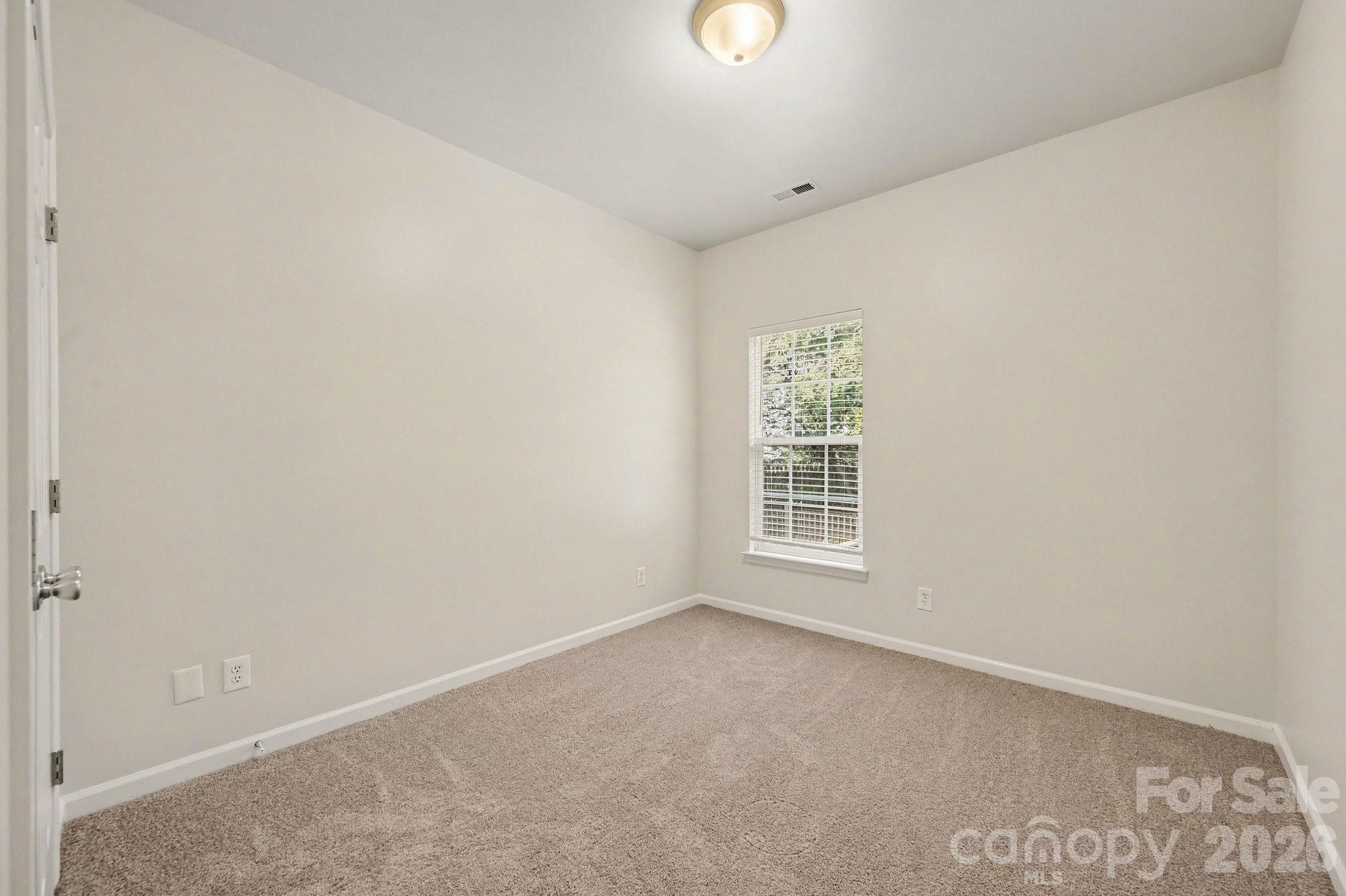 Single Family Residence at 400 Amersham Lane, Waxhaw, photo 19 of 23