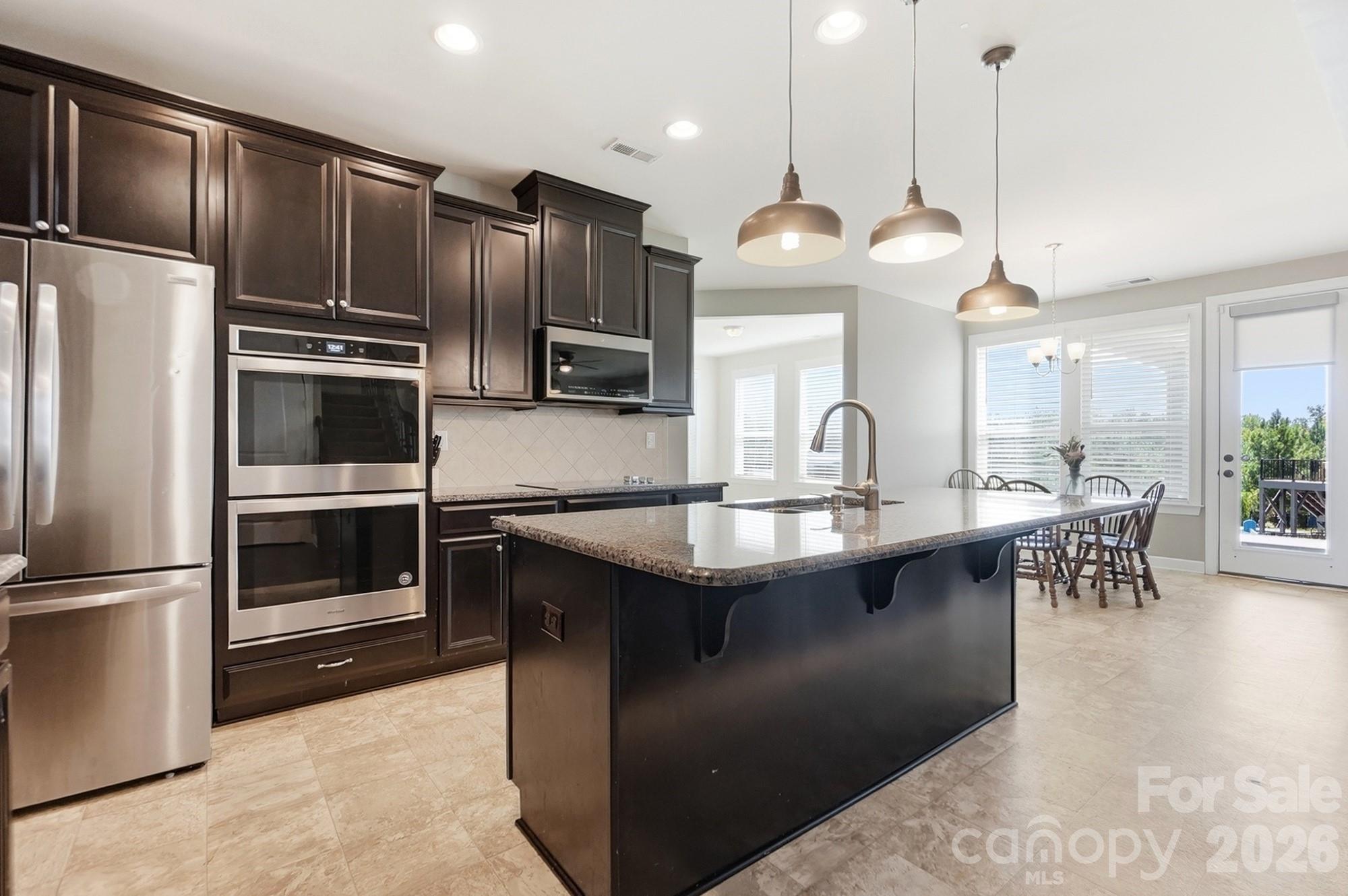 Single Family Residence at 10125 Castlebrooke Drive, Concord, photo 15 of 48