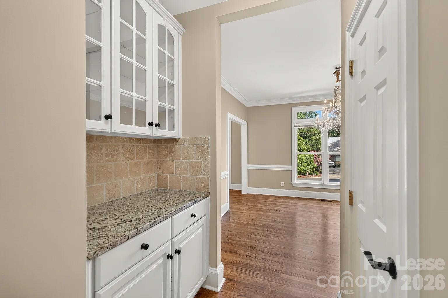 Single Family Residence at 4811 Old Course Drive, Charlotte, photo 12 of 48