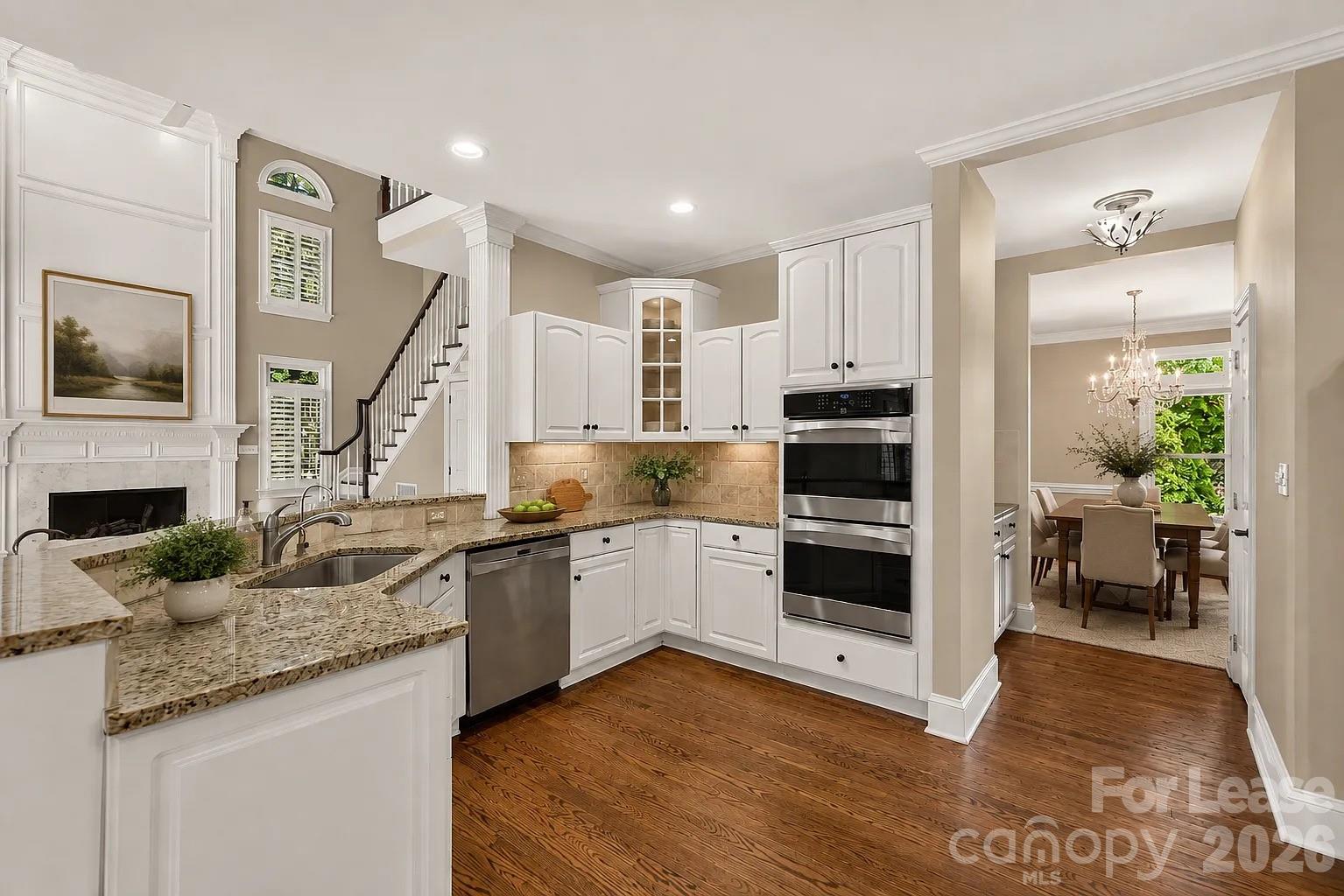 Single Family Residence at 4811 Old Course Drive, Charlotte, photo 17 of 48