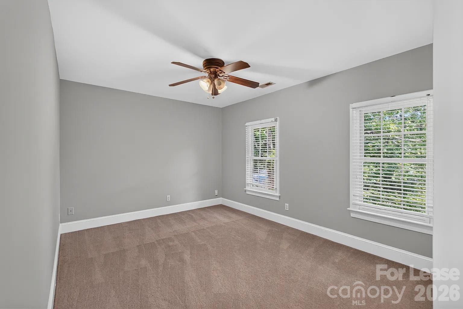 Single Family Residence at 4811 Old Course Drive, Charlotte, photo 27 of 48