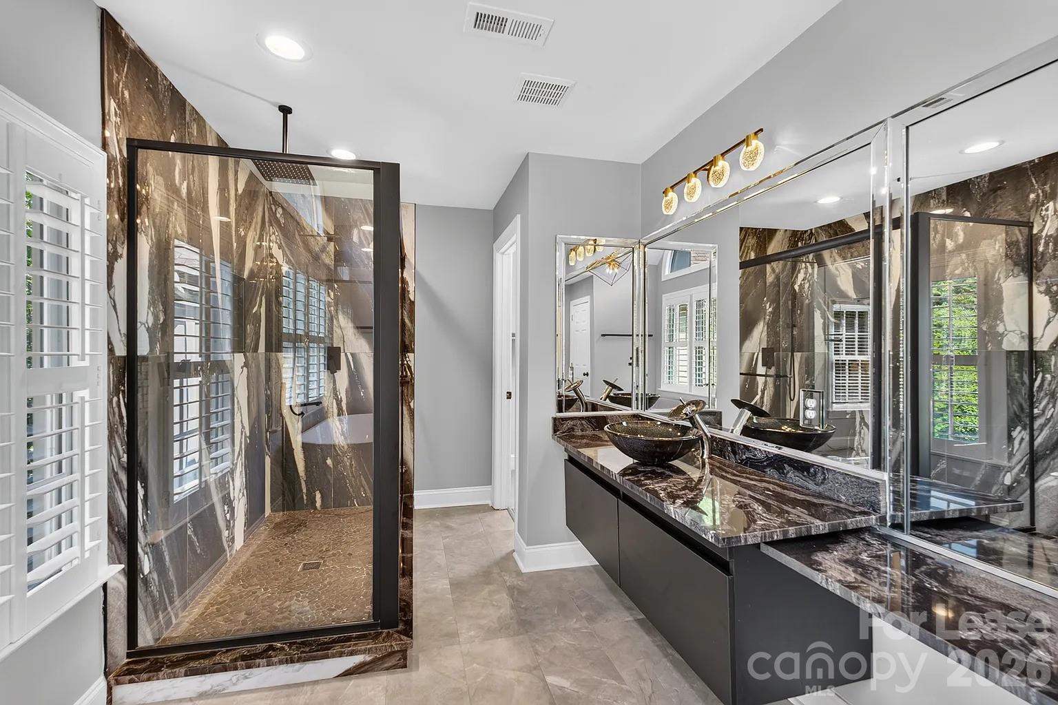 Single Family Residence at 4811 Old Course Drive, Charlotte, photo 28 of 48