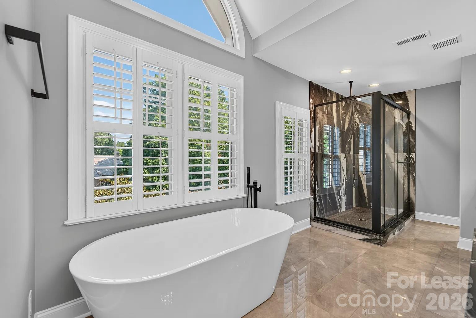 Single Family Residence at 4811 Old Course Drive, Charlotte, photo 33 of 48