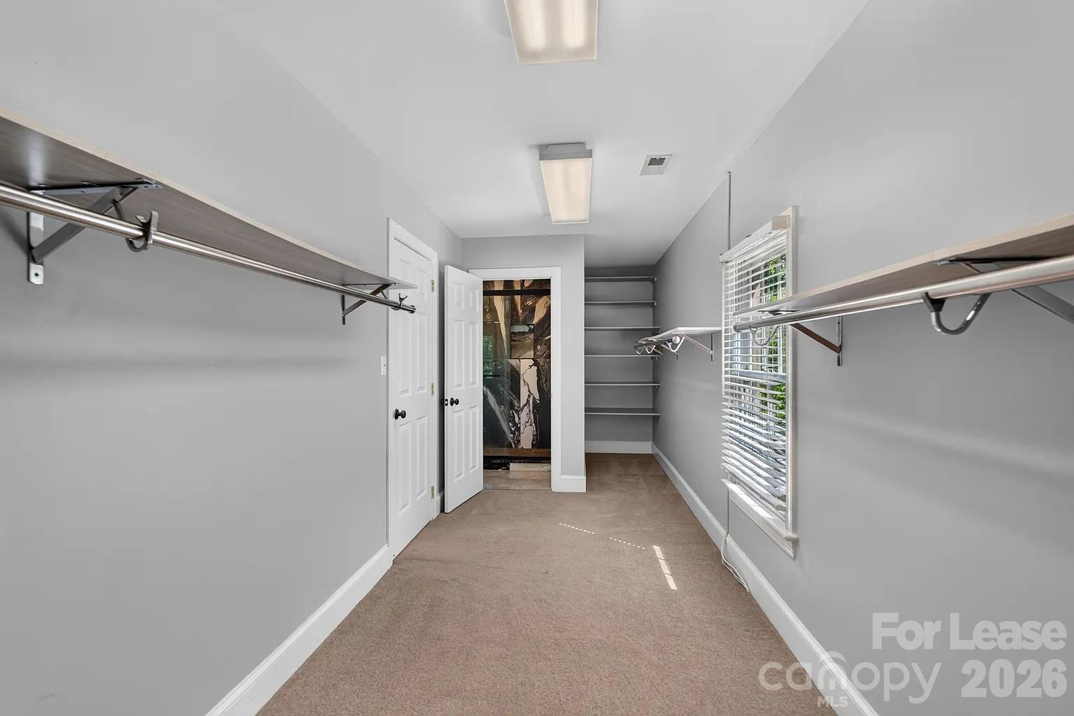 Single Family Residence at 4811 Old Course Drive, Charlotte, photo 40 of 48