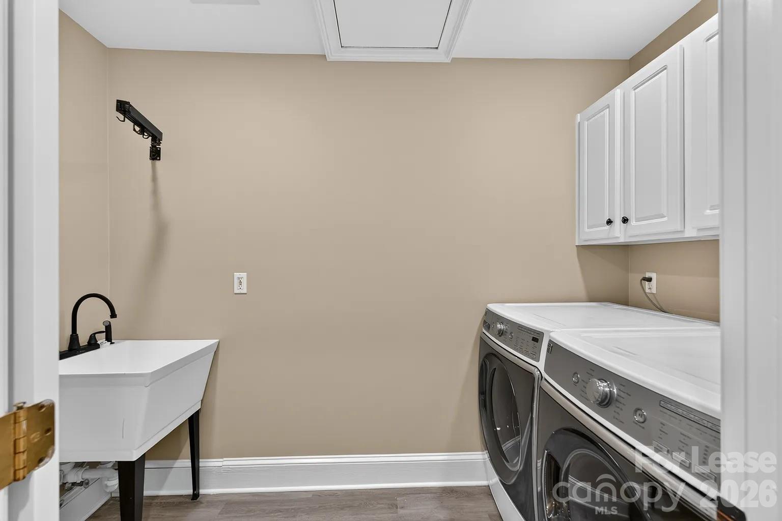 Single Family Residence at 4811 Old Course Drive, Charlotte, photo 42 of 48