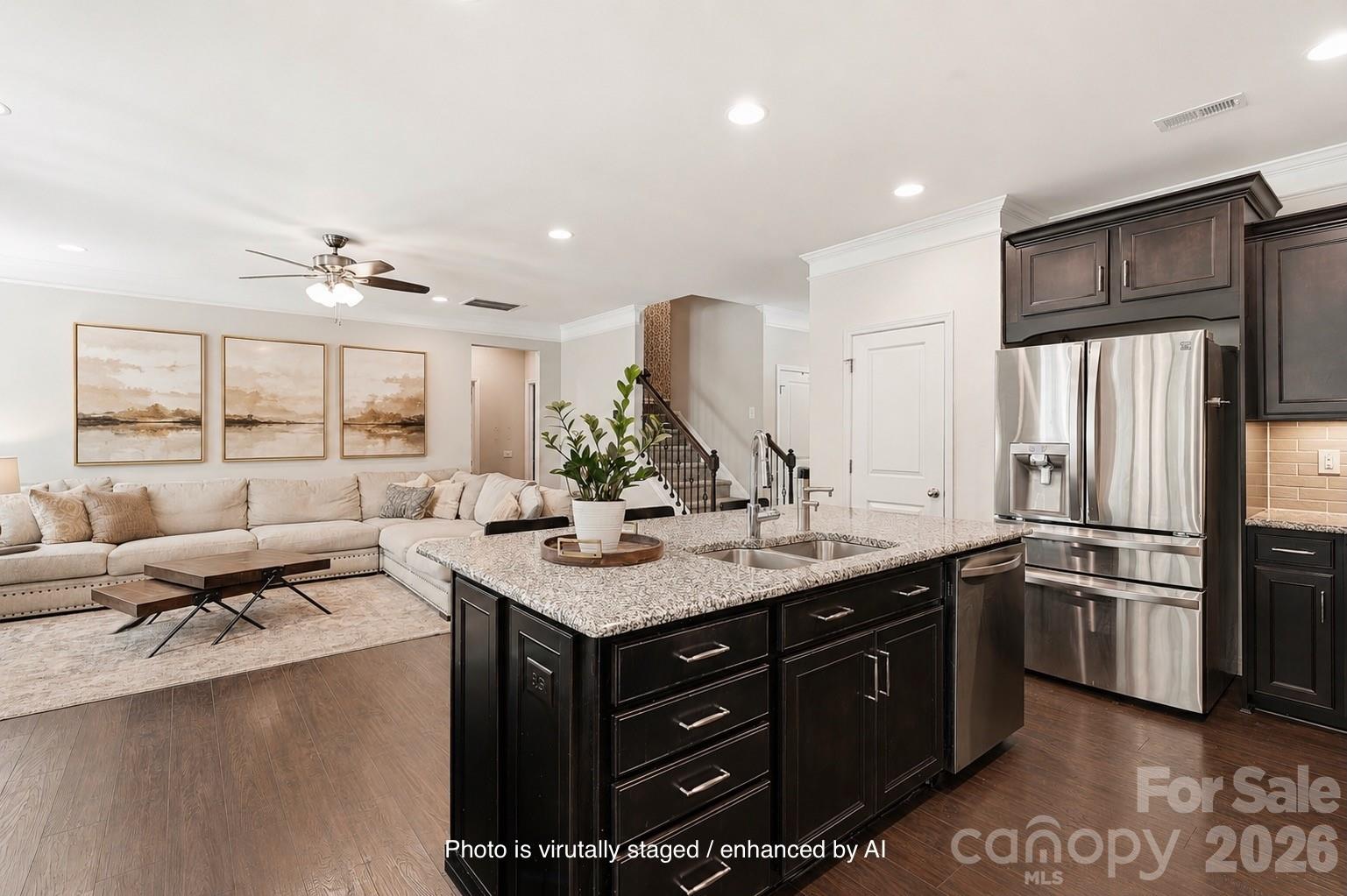Single Family Residence at 607 Winter Walk Lane, Lake Wylie, photo 3 of 41