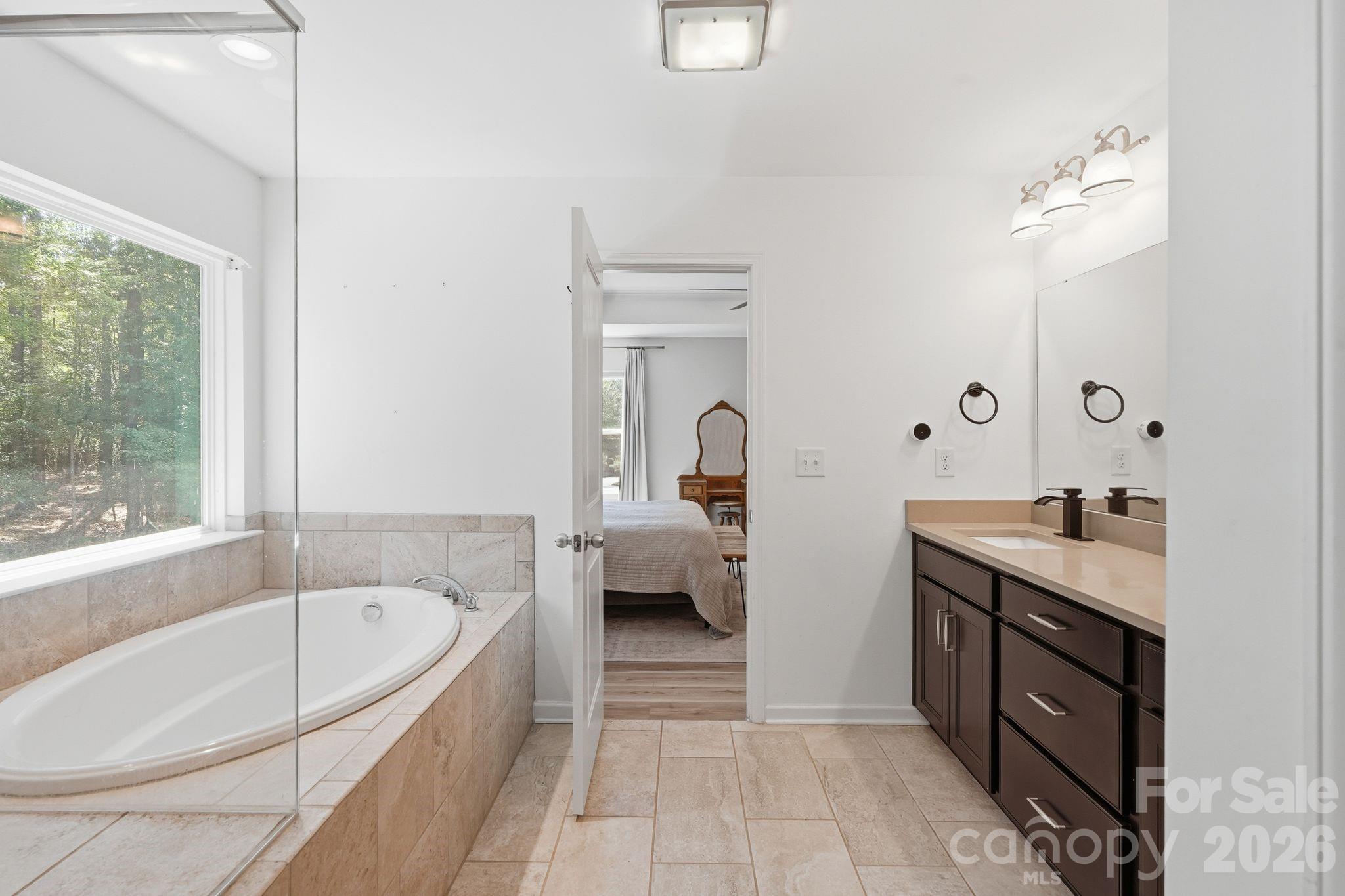 Primary Bathroom - 607 Winter Walk Lane, Lake Wylie