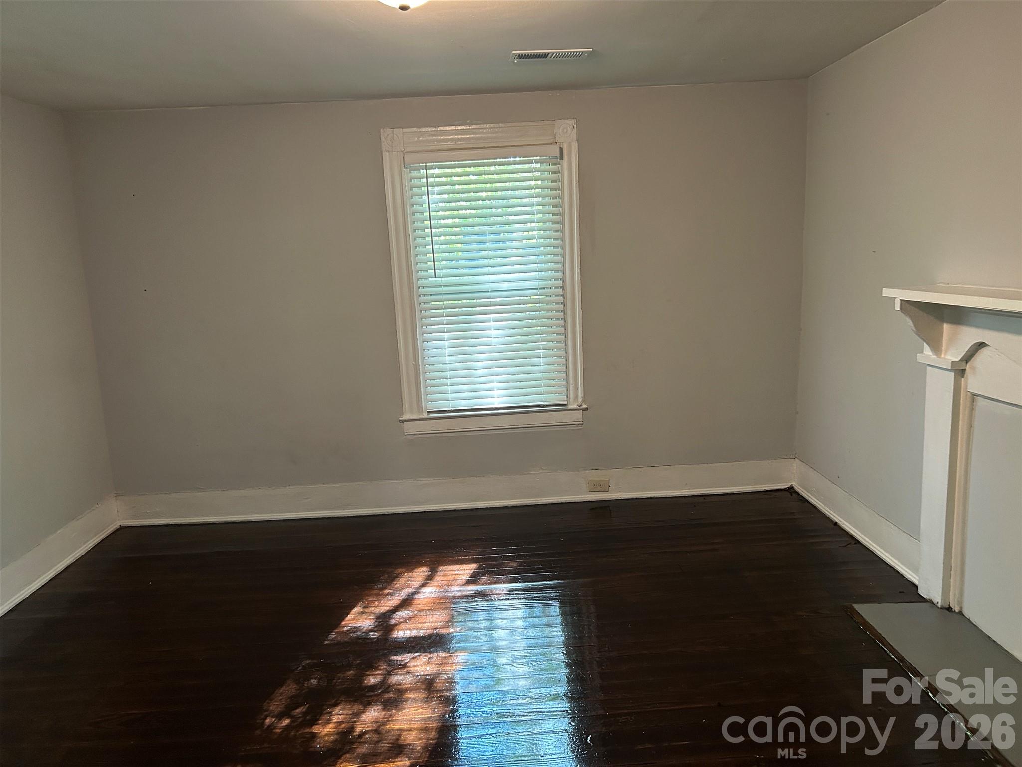 Single Family Residence at 316 W Arch Street, Lancaster, photo 6 of 12