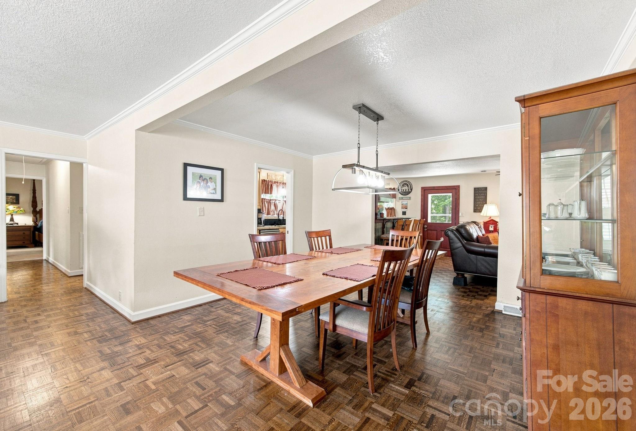 Single Family Residence at 305 Heritage Circle, Statesville, photo 10 of 38