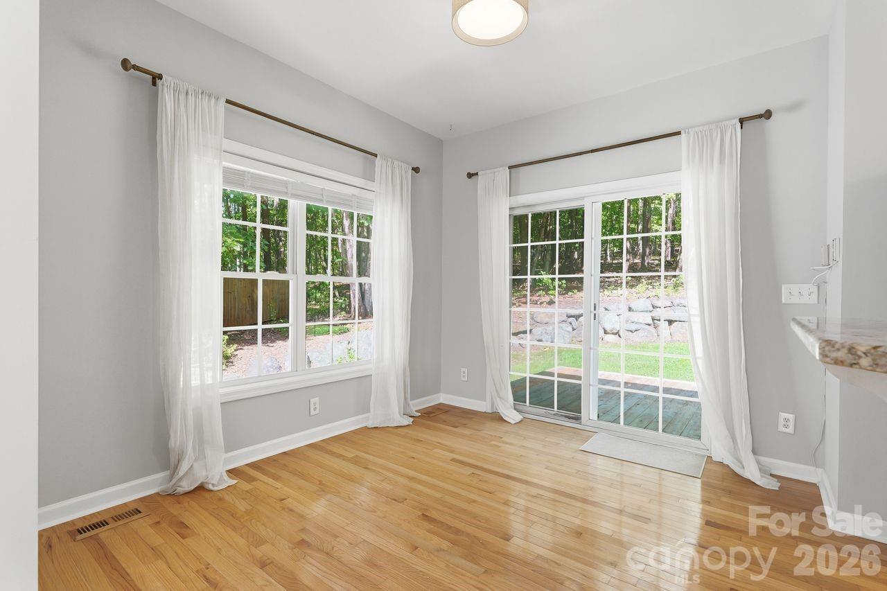 Breakfast Nook overlooking cedar deck and wooded back yard - 5480 Liberty Hill Road W, York