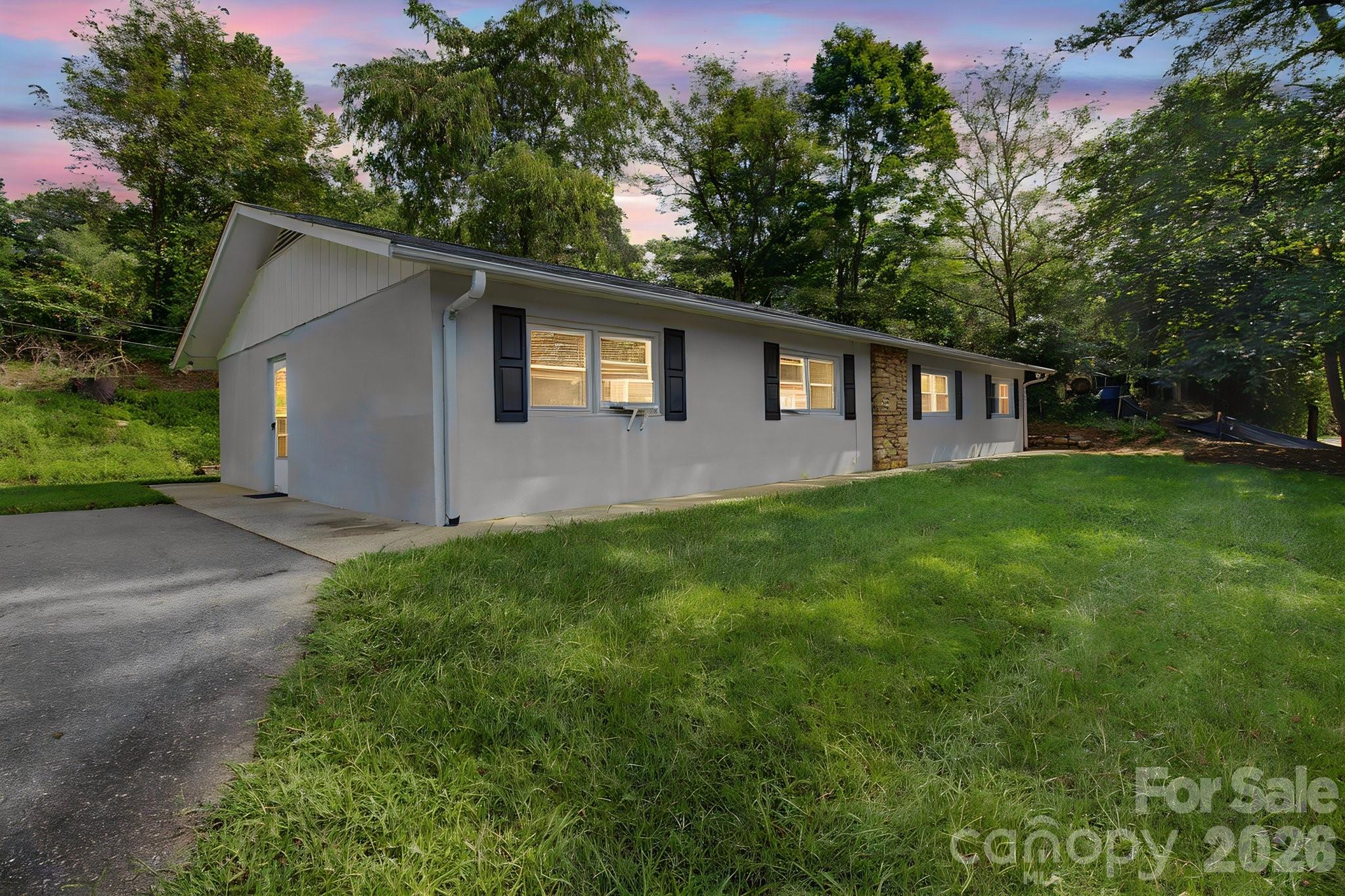 Duplex at 575 Sand Hill Road, Asheville, photo 3 of 42