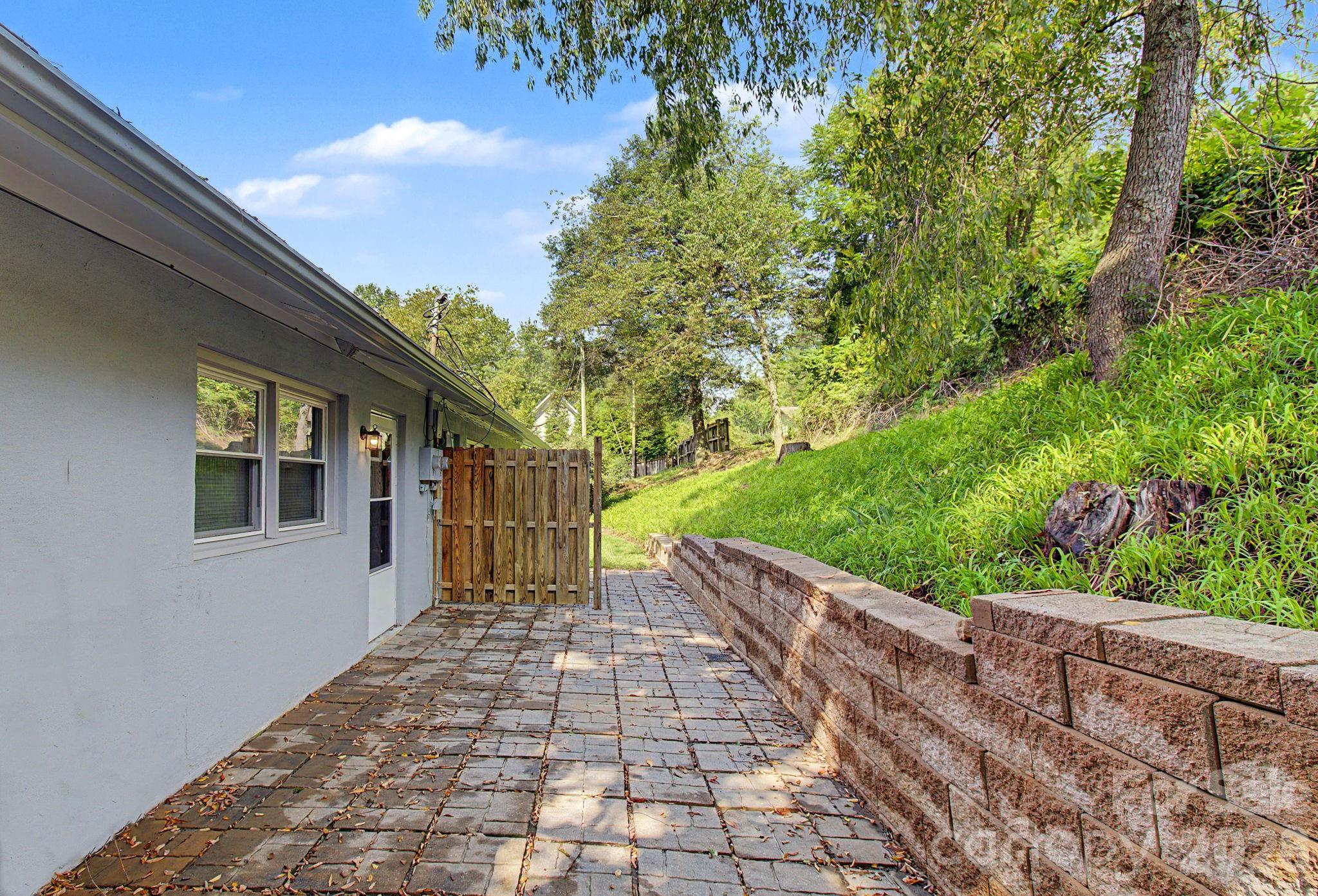 Unit B - 575 Sand Hill Road, Asheville