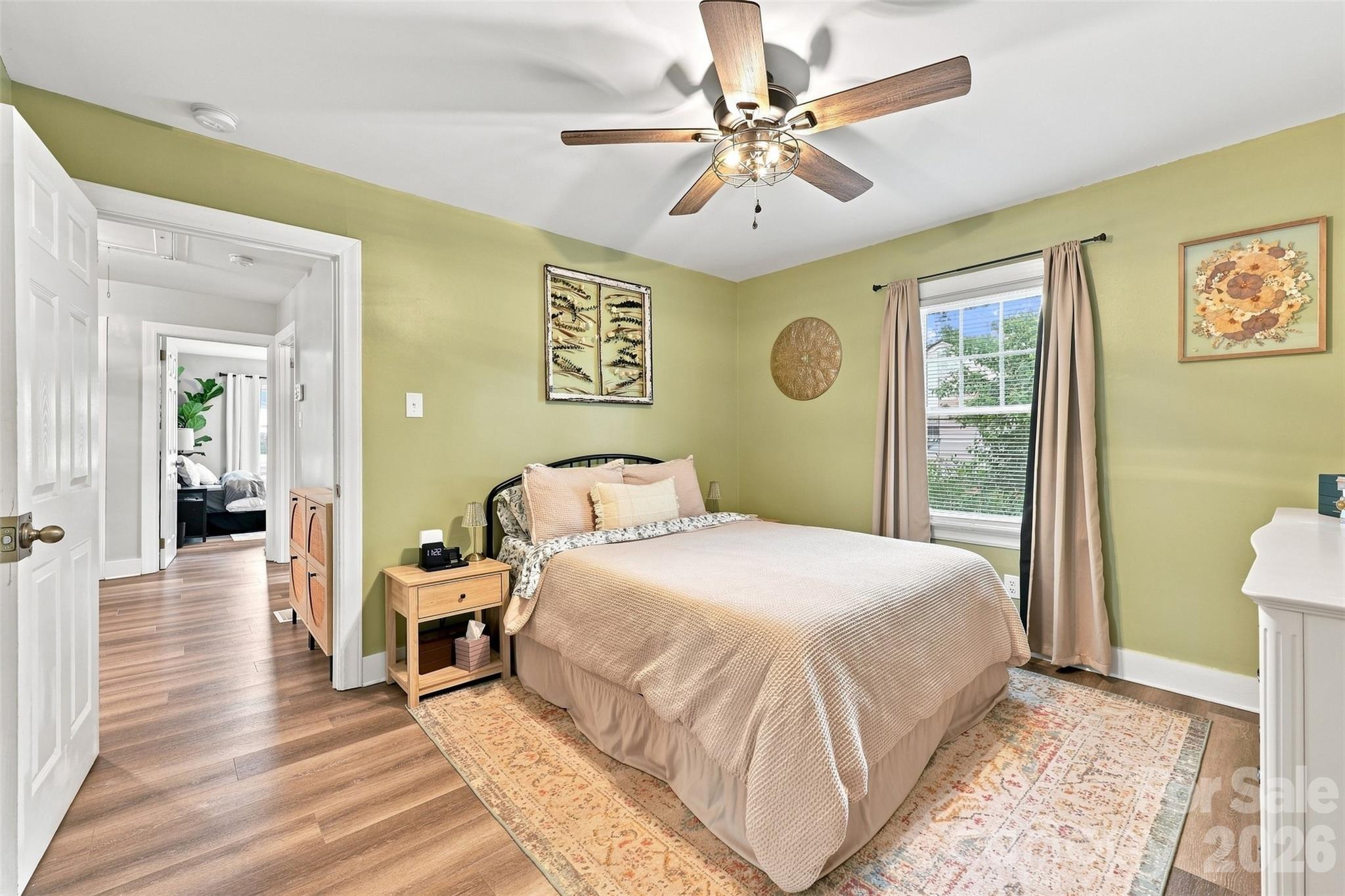 Single Family Residence at 208 Barron Park, York, photo 19 of 39