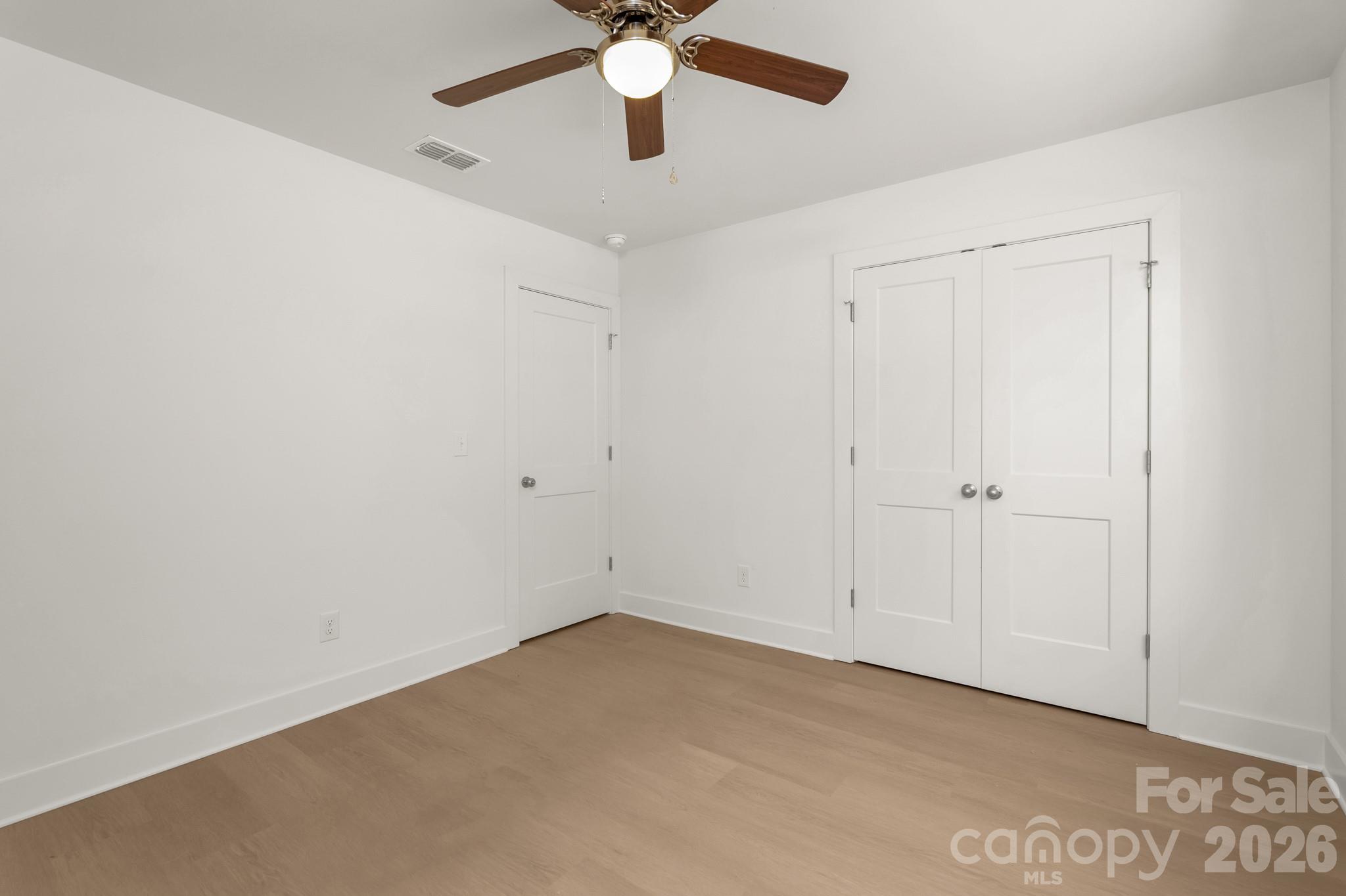 Single Family Residence at 409 Queens Road, Gastonia, photo 27 of 30