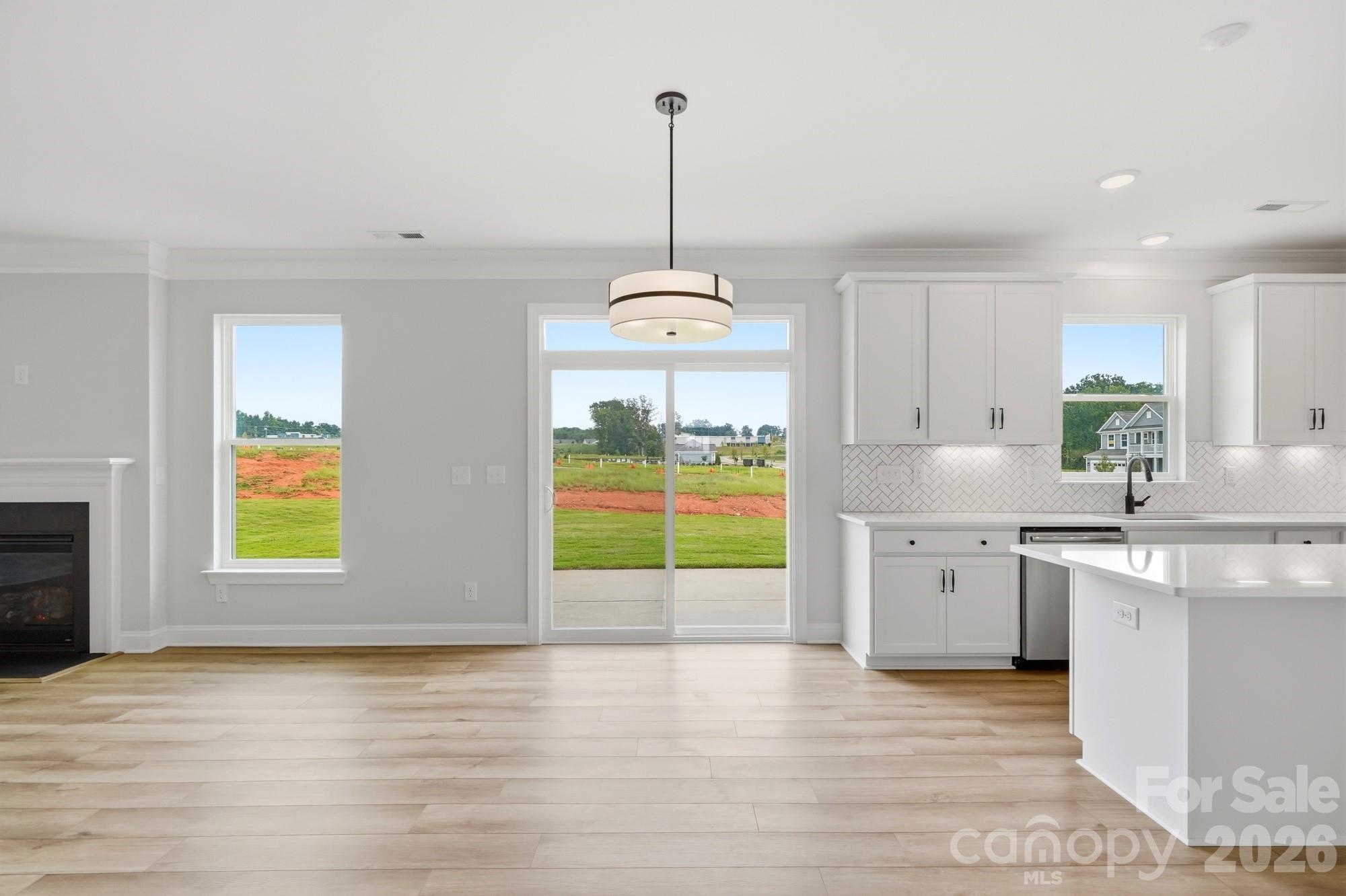 Breakfast Area - 124 Swing Lane, Troutman
