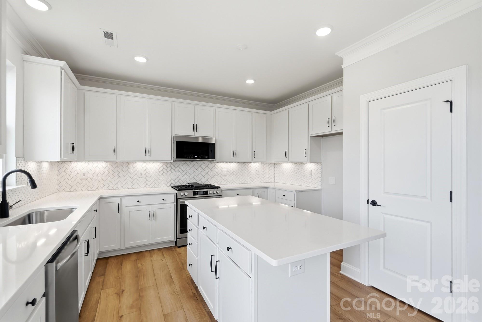 Kitchen - 124 Swing Lane, Troutman