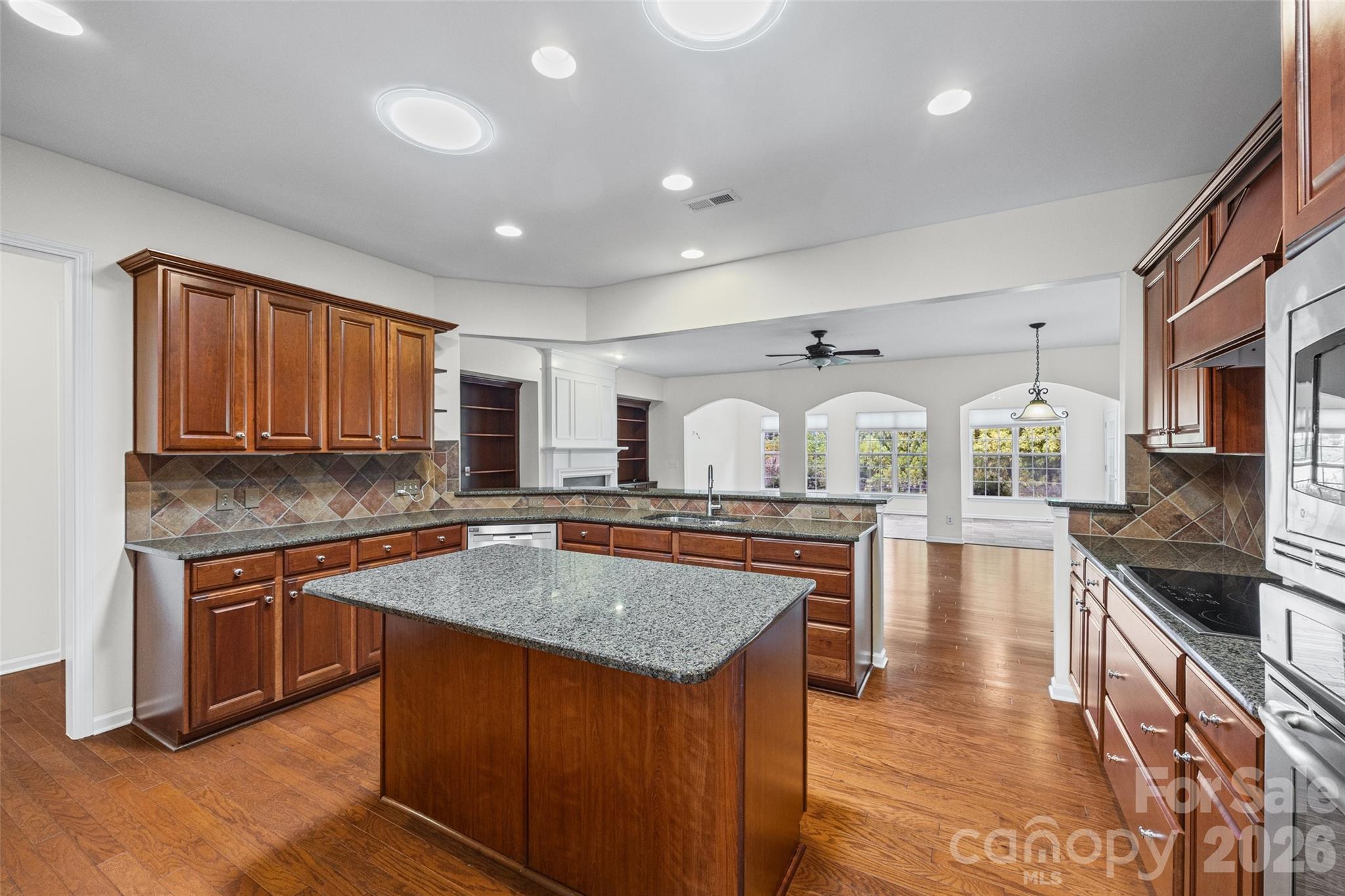 Single Family Residence at 37421 Mandrake Court, Indian Land, photo 11 of 48