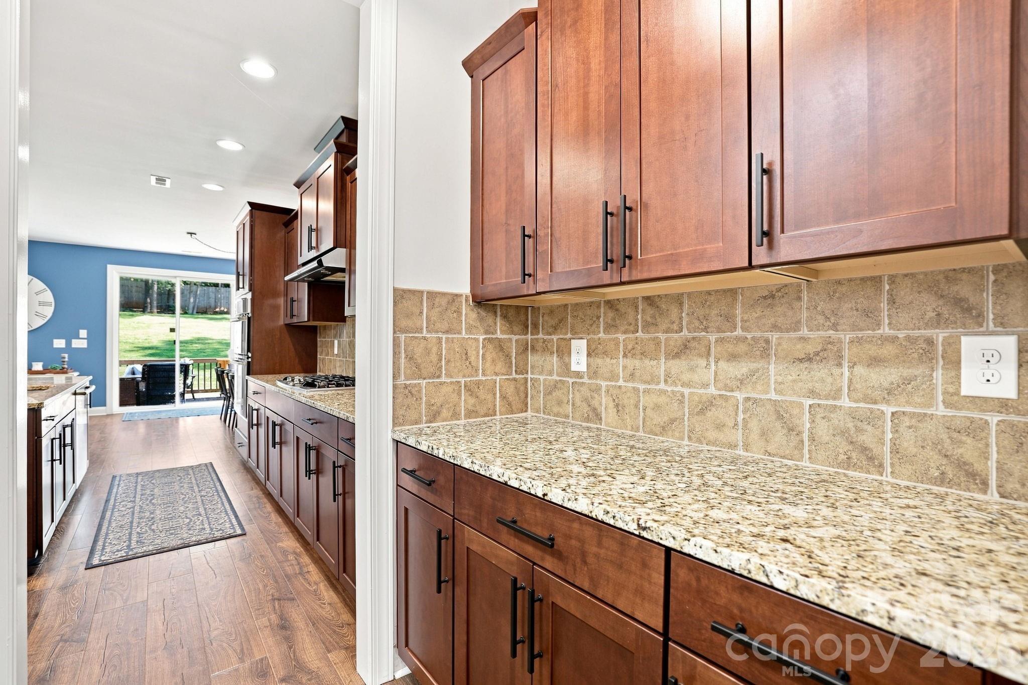 Single Family Residence at 208 South Fork Lane, Belmont, photo 8 of 48